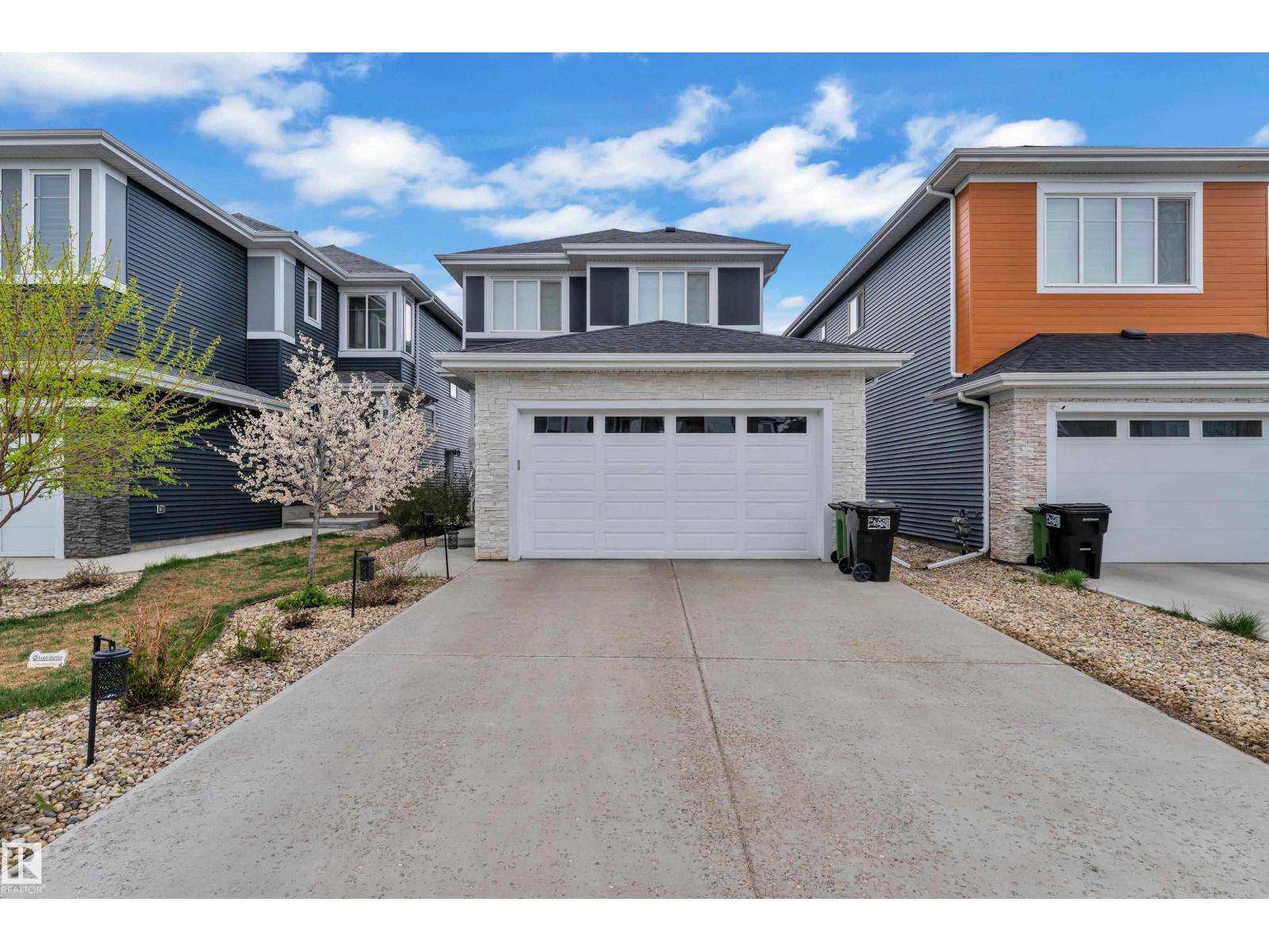 16016 34 Avenue SW, Edmonton, AB, T6W4V7 photo 2