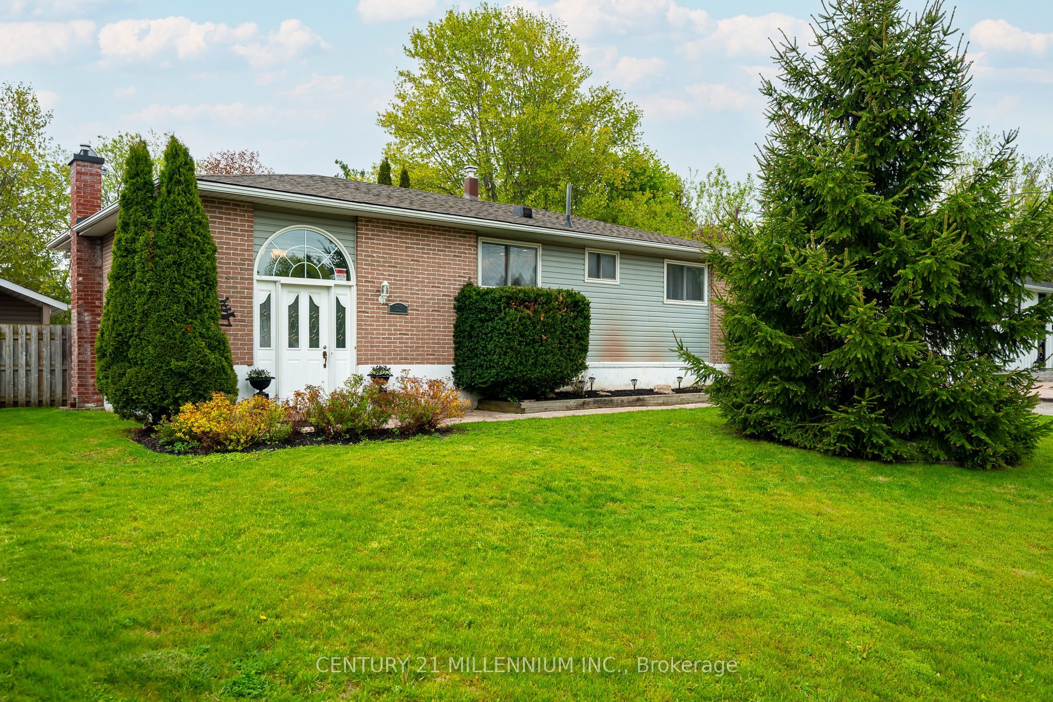 13 Ellen Crescent, Erin, ON, N0B 1Z0