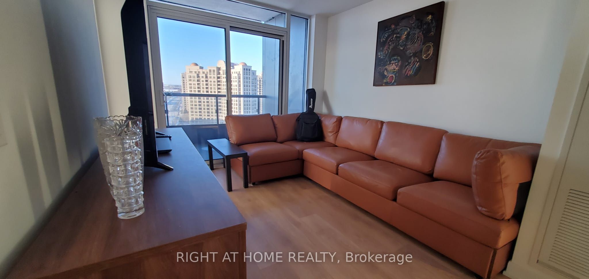 1124-498 Caldari Road, Vaughan, ON, L4K 0R6 photo 2