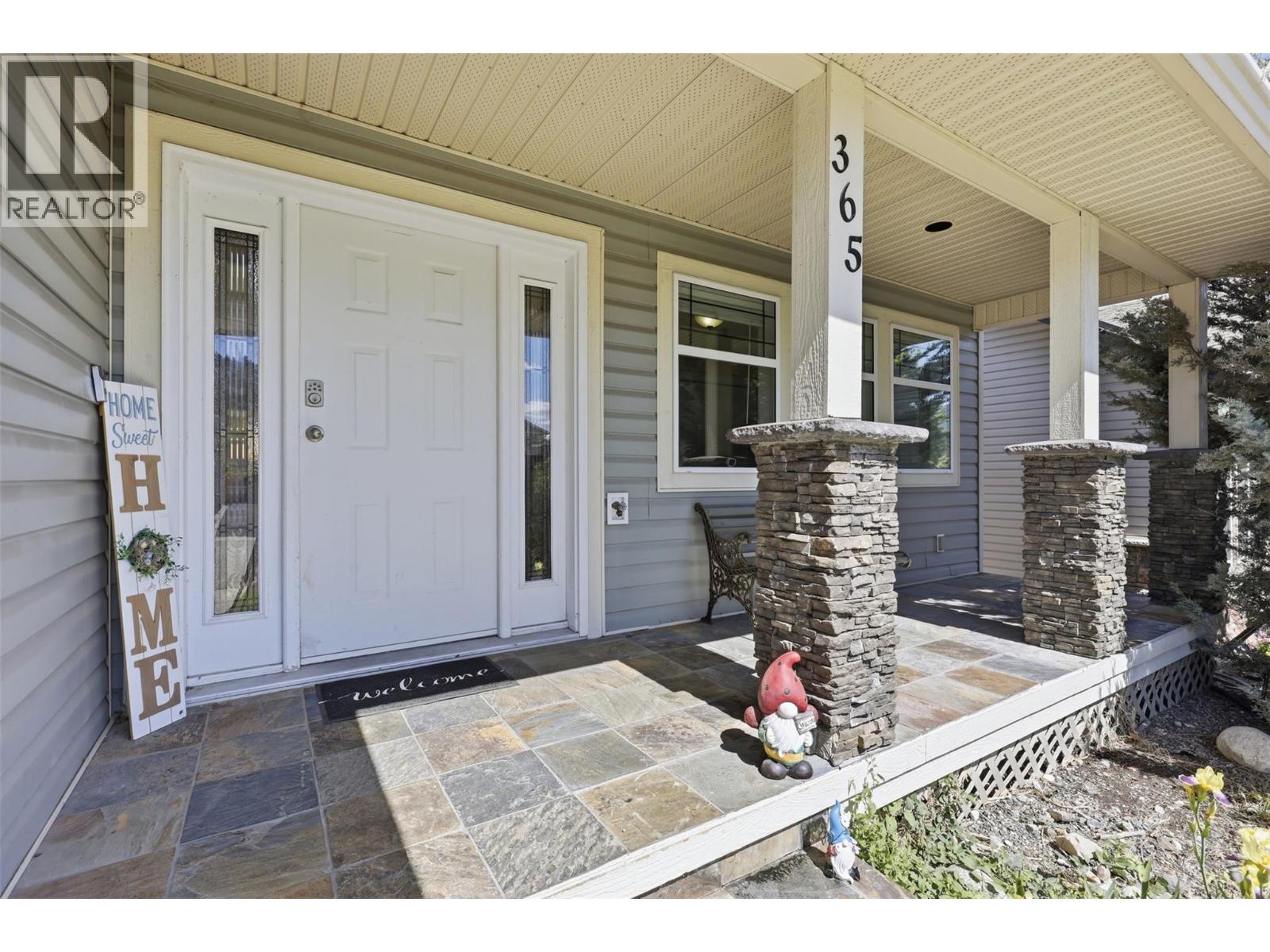 365 Cougar Road, Kamloops, BC, V2C6V1 photo 2
