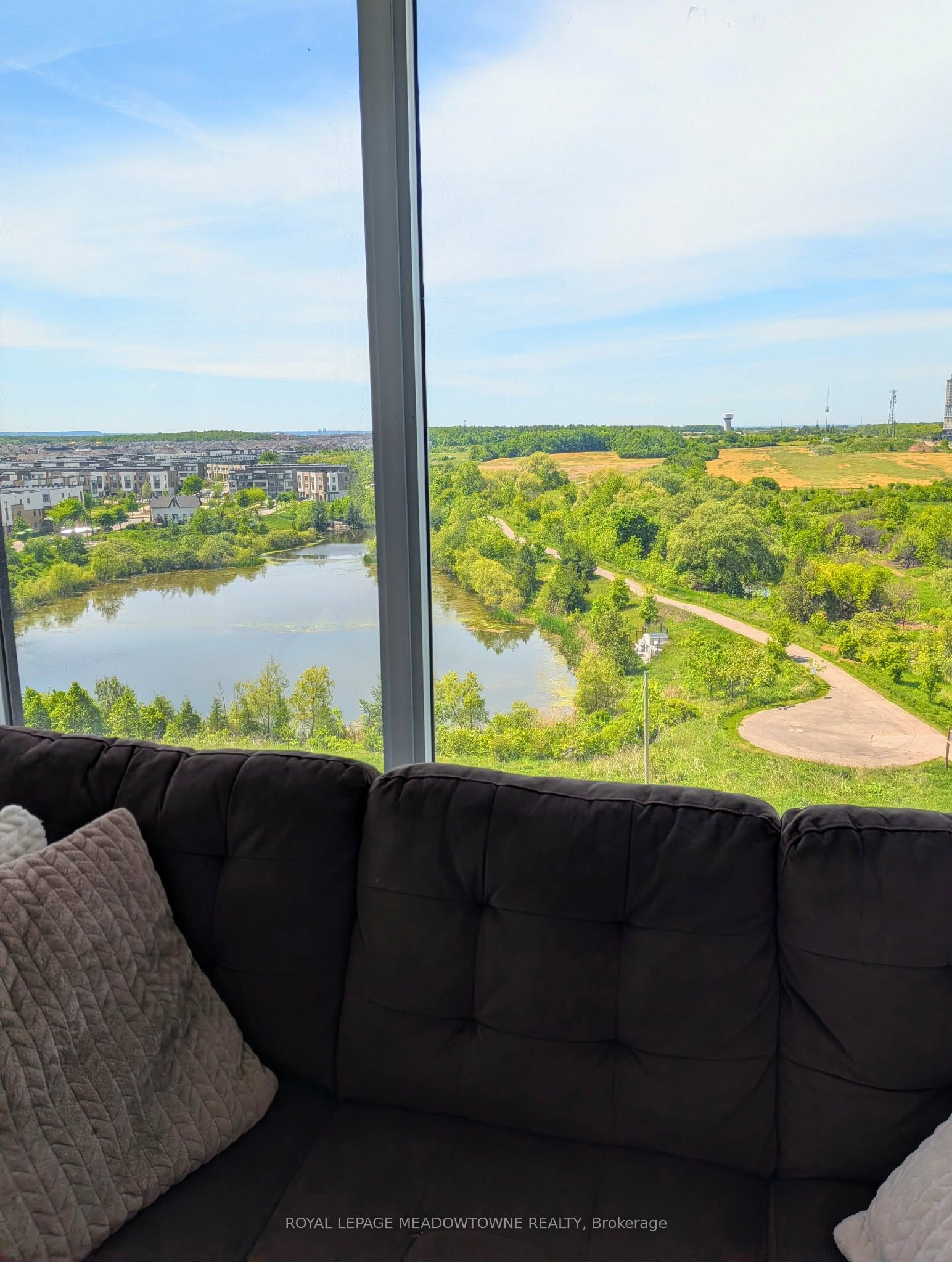 714-2489 Taunton Road, Oakville, ON, L6H 3R9
