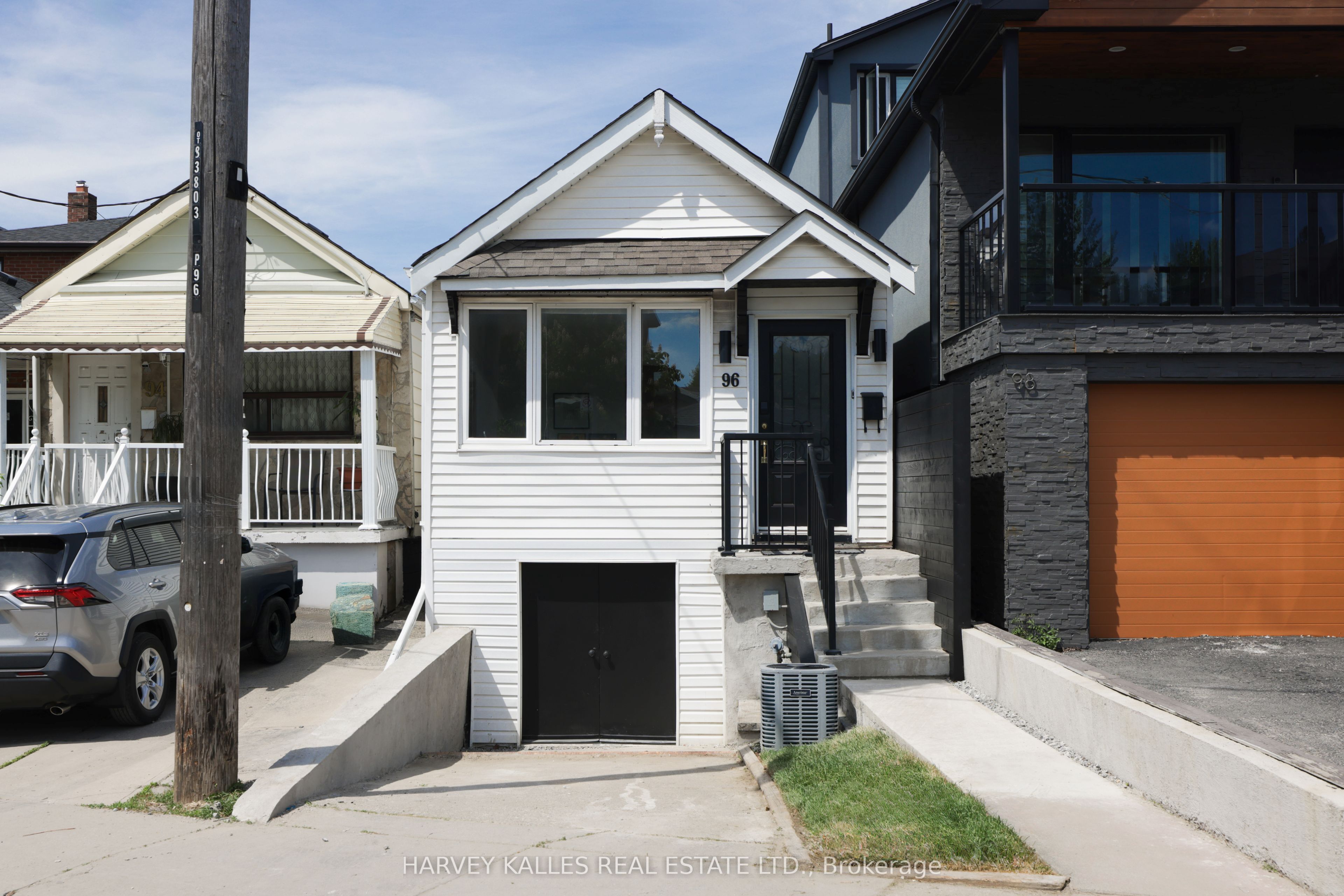 96 Ennerdale Road, Toronto, ON, M6E 4C6