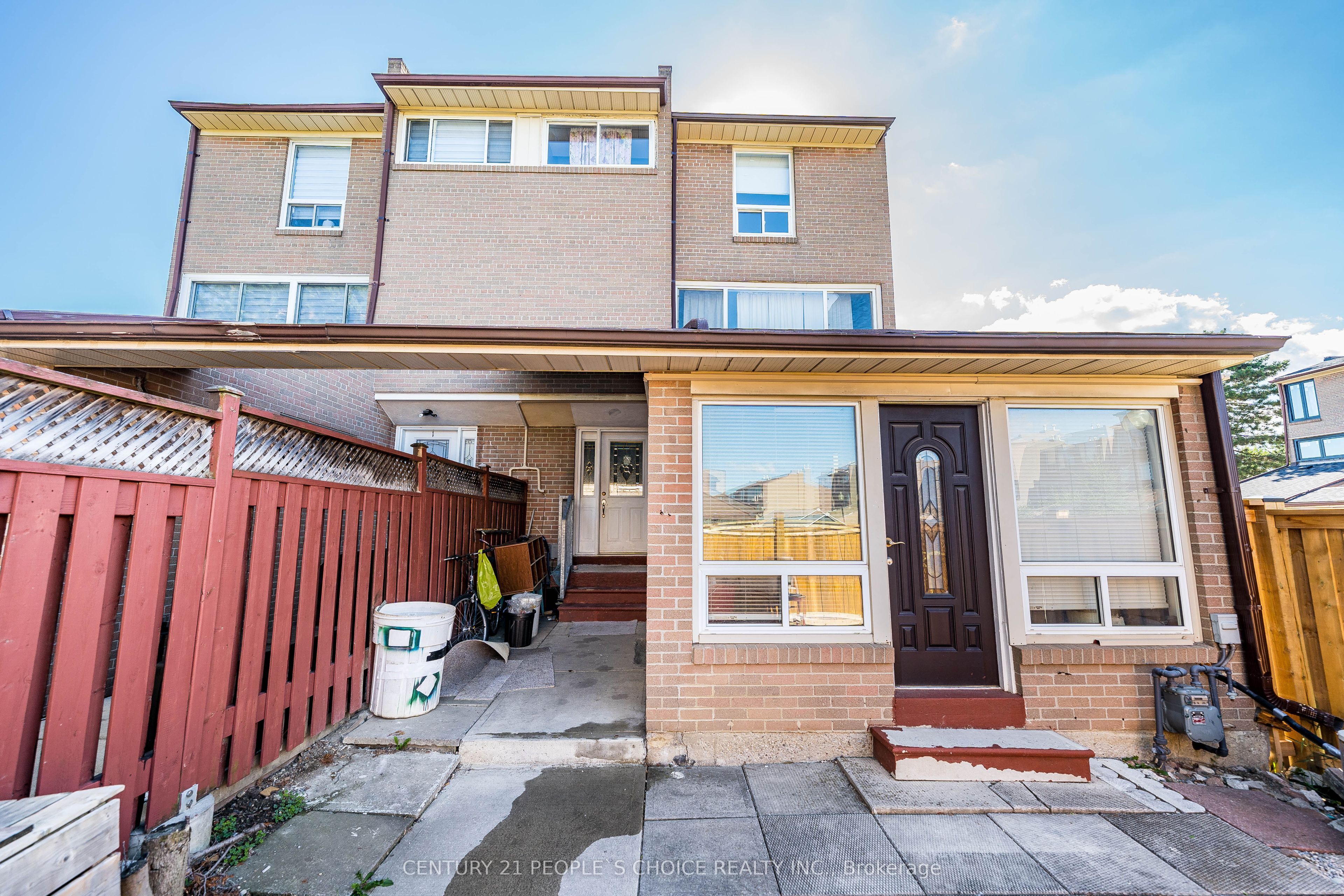 2-242 John Garland Boulevard, Toronto, ON, M9V 1N8 photo 2