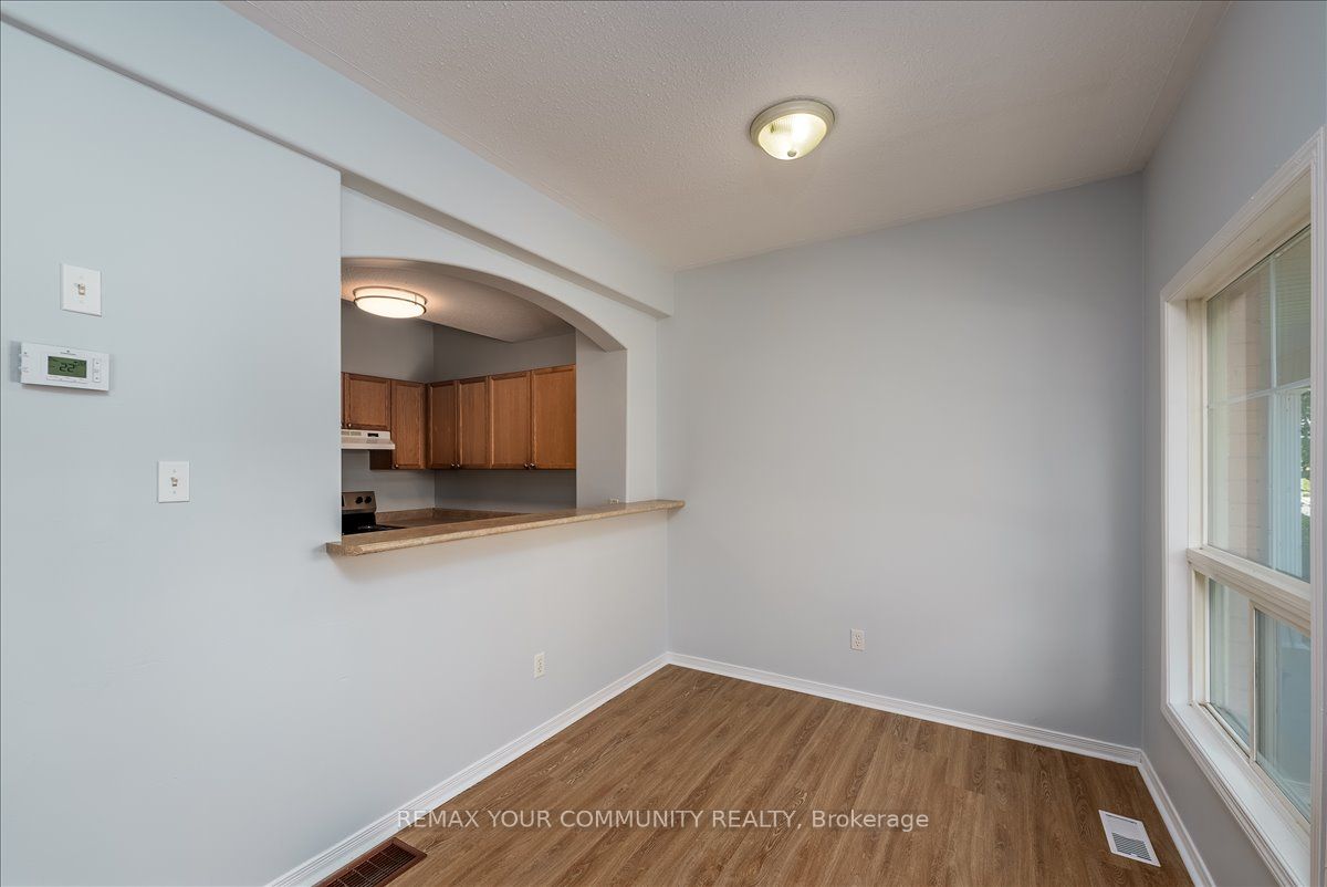 401-246 Spillsbury Drive, Peterborough, ON, K9K 0A1 photo 5