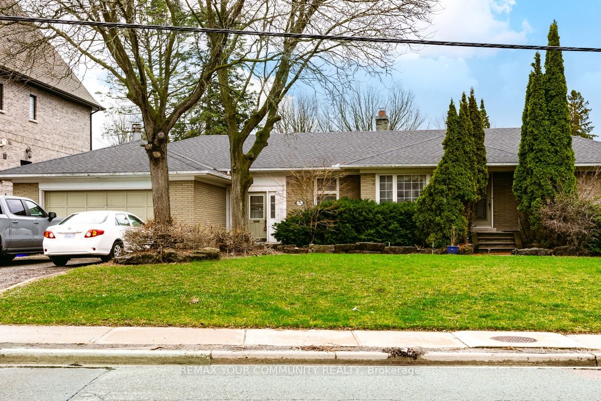 LOWER-27 Denham Drive, Richmond Hill, ON, L4C 6H6