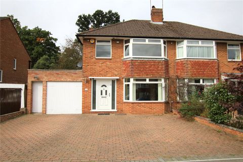 Harcourt Drive, Earley, Reading, Berkshire RG6