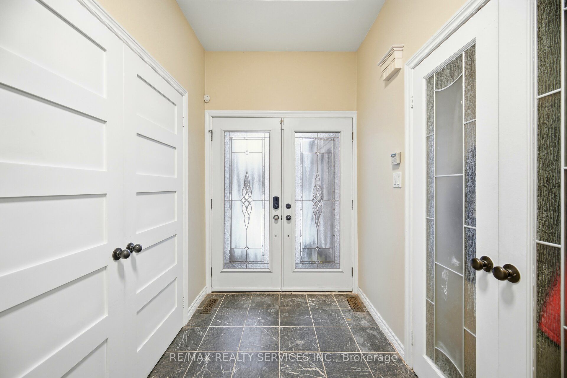 514 Grove Street E, Barrie, ON, L4M 5Z2 photo 3