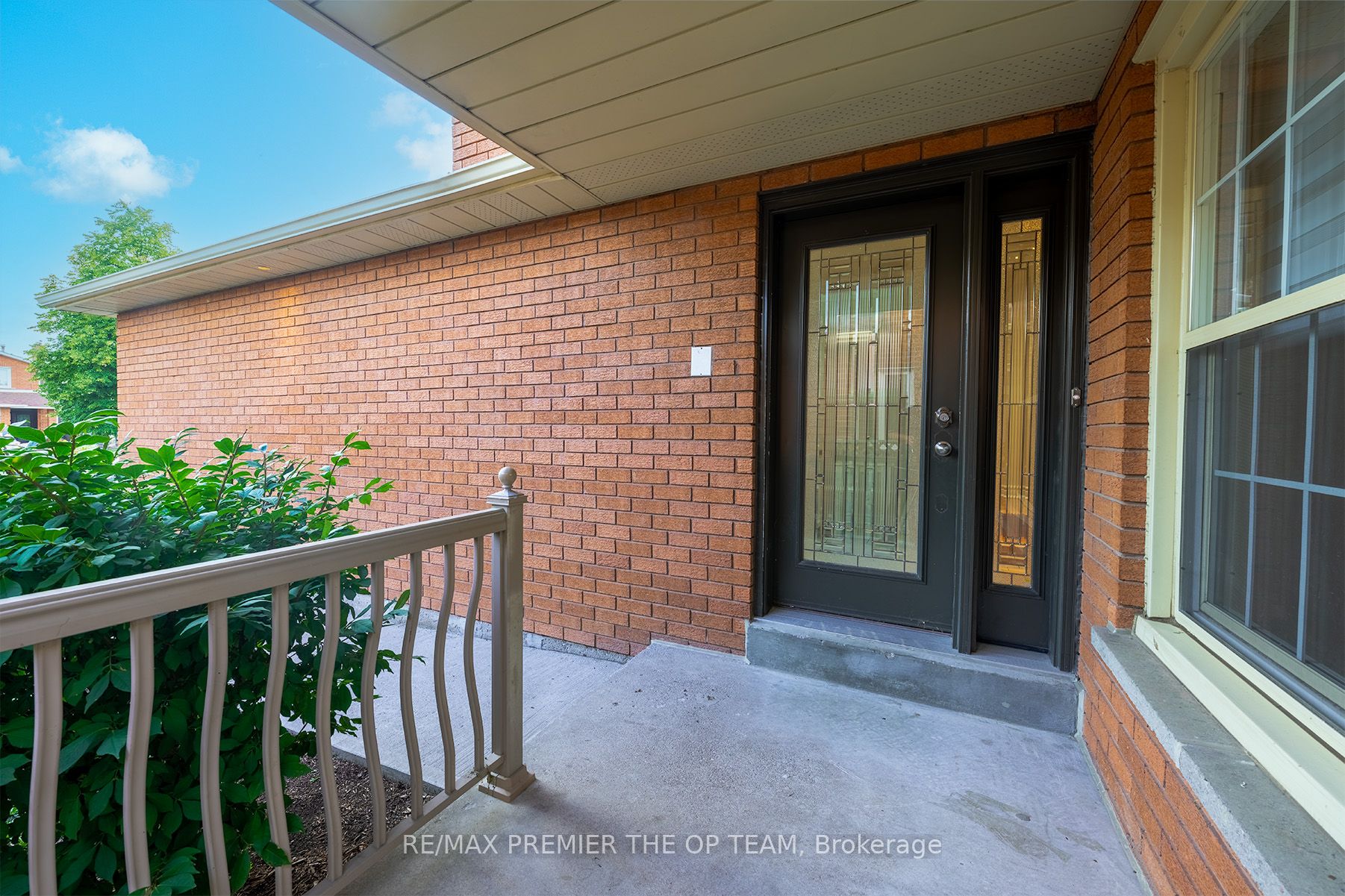 79 Governor Crescent, Vaughan, ON, L4L 5G8 photo 2