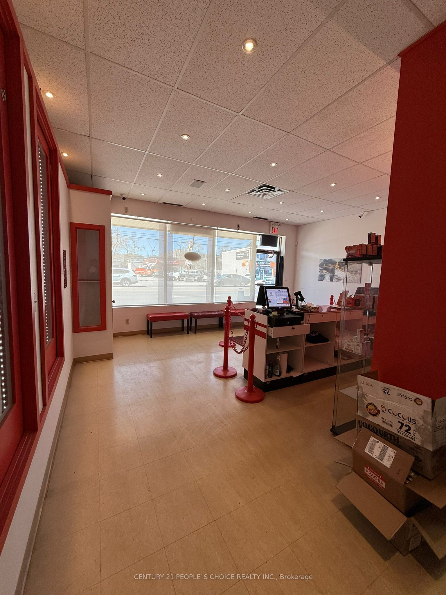 Additional image 2 of 4A-14 Lakeshore Road E, Mississauga, ON, L5G 1J6