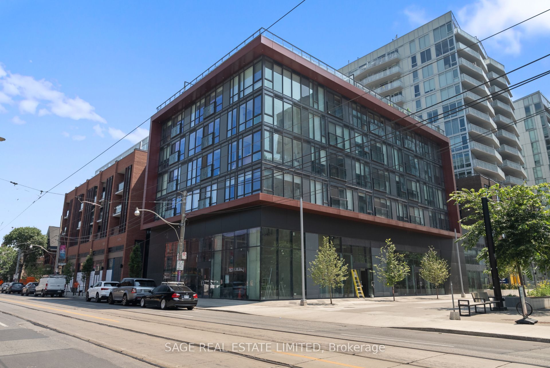 514-665 Queen Street E, Toronto, ON, M4M 1G4