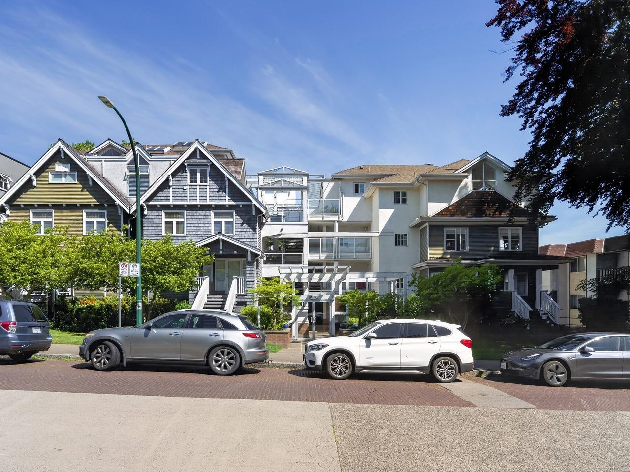 313-2175 3rd Avenue W, Vancouver, BC, V6K 1L2