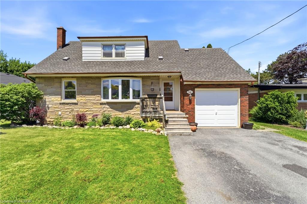 54 Randall Avenue, Hamilton, ON, L8G 2K9