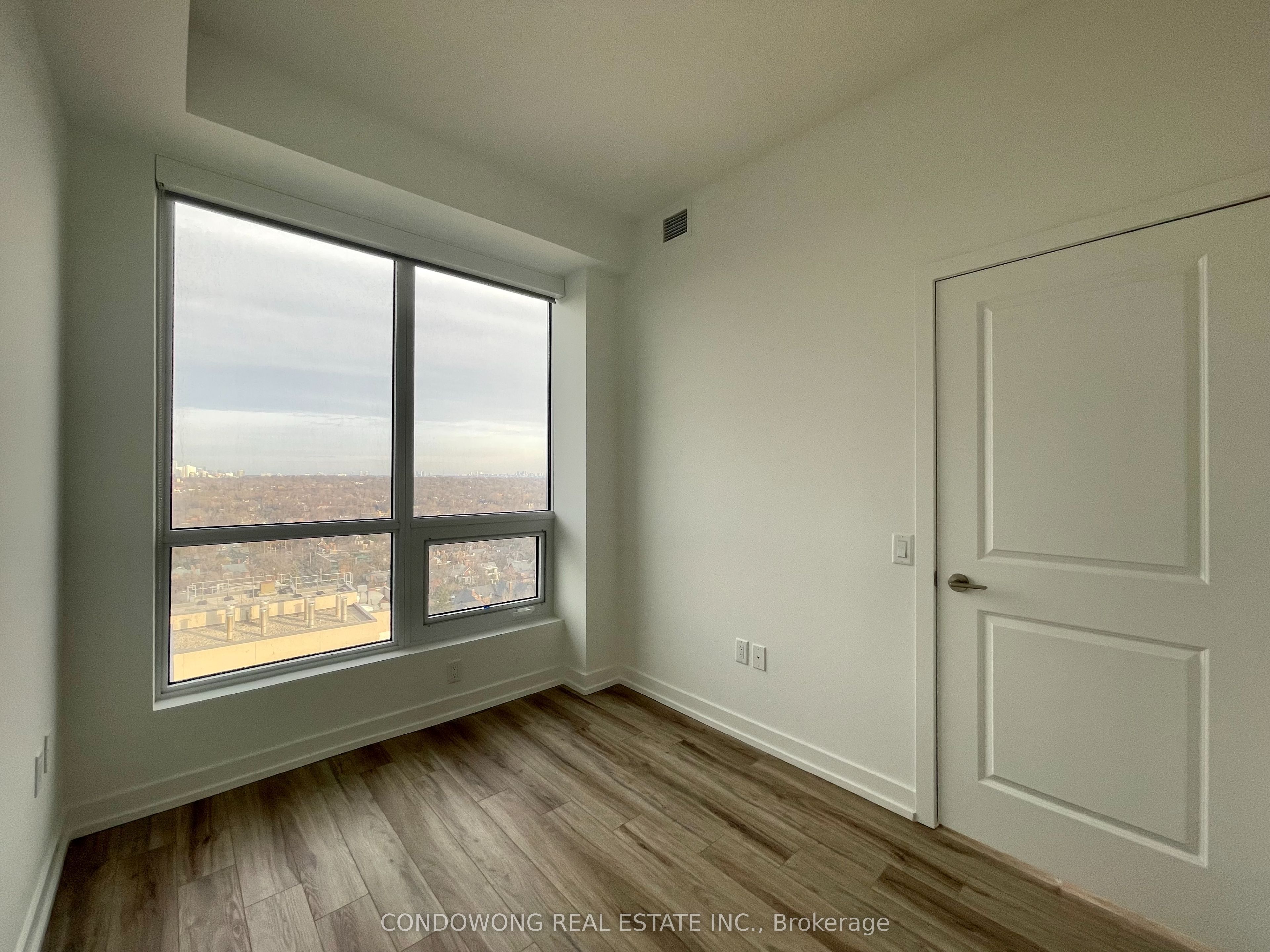 1908-395 Bloor Street E, Toronto, ON, M4W 0B4 photo 4