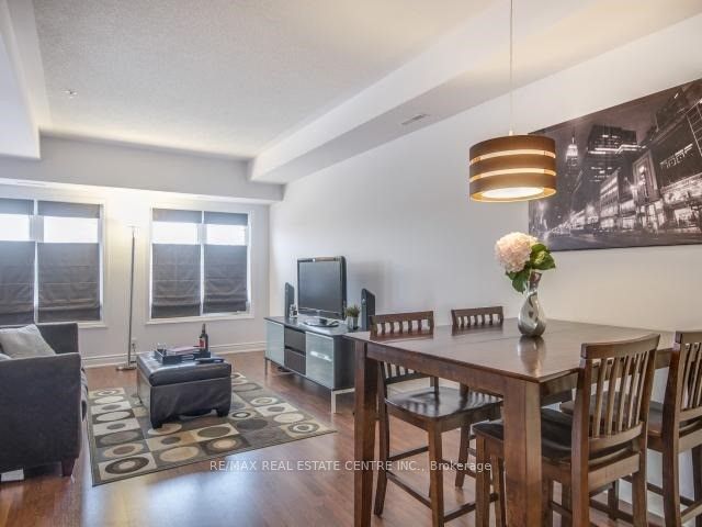 208-5 Richgrove Drive E, Toronto, ON, M9R 0A3 photo 5