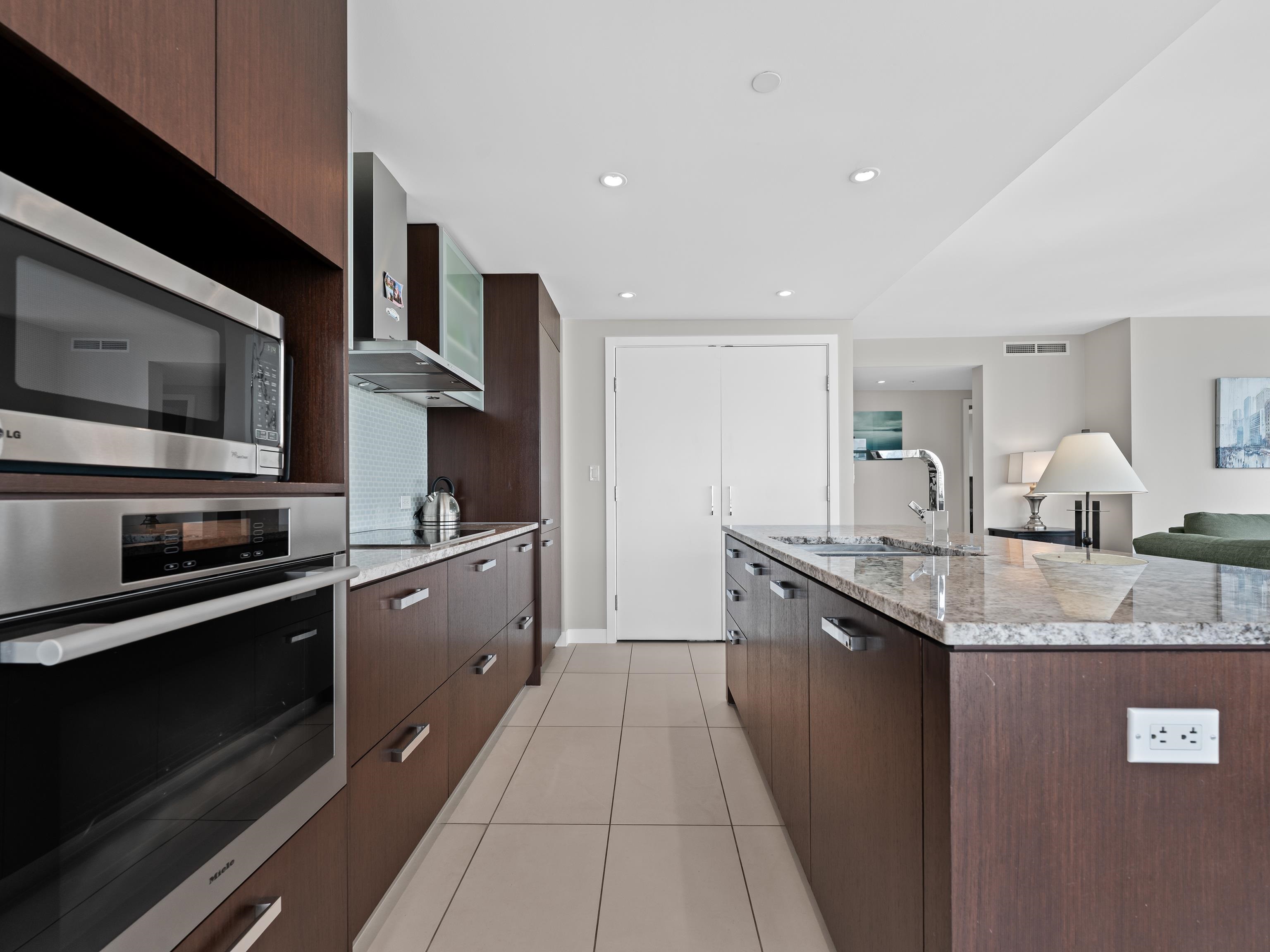 Additional image 4 of 2907-1028 Barclay Street, Vancouver, BC, V6E 0B1