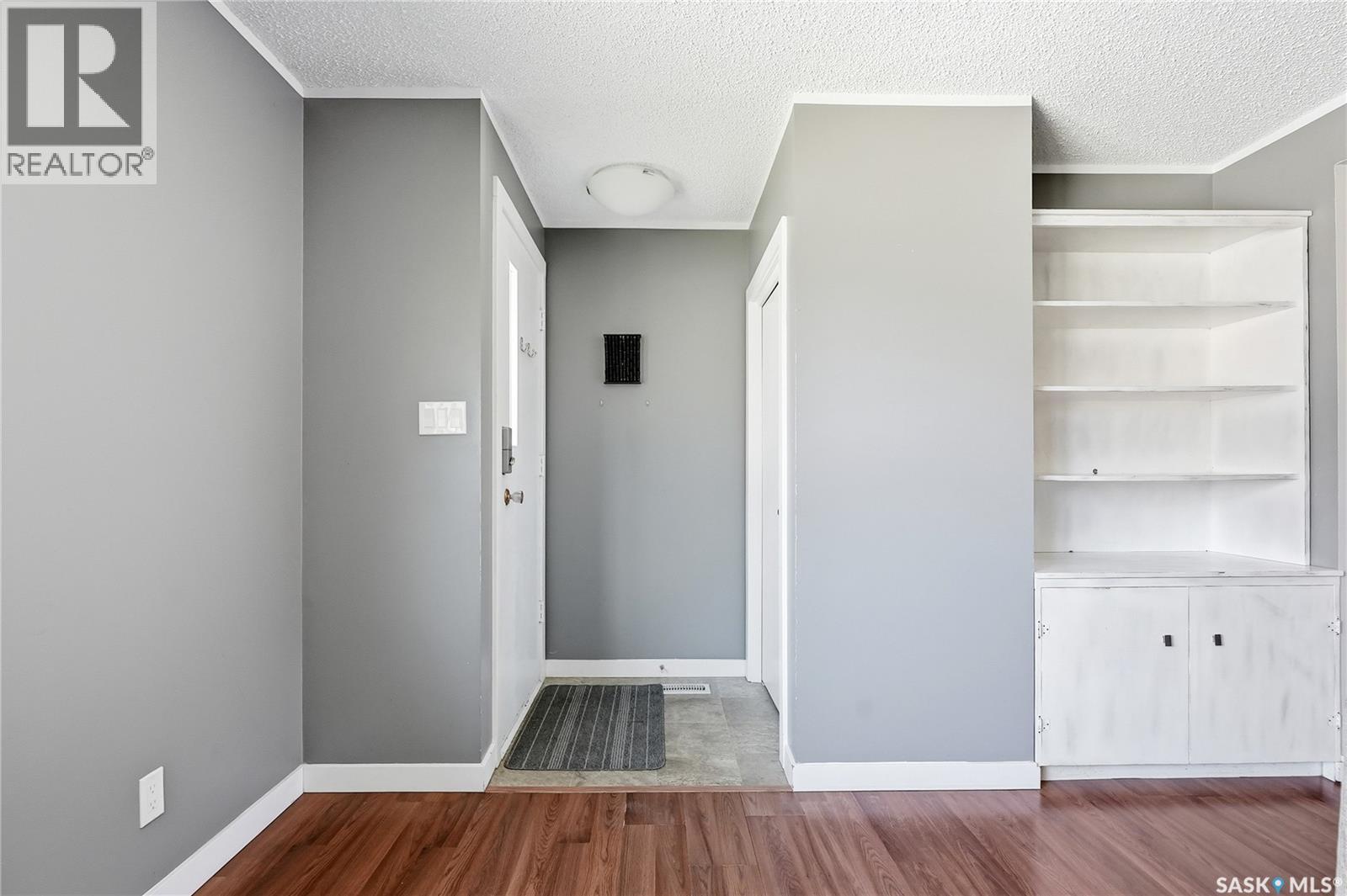532 East Place, Saskatoon, SK, S7J2Y8 photo 3