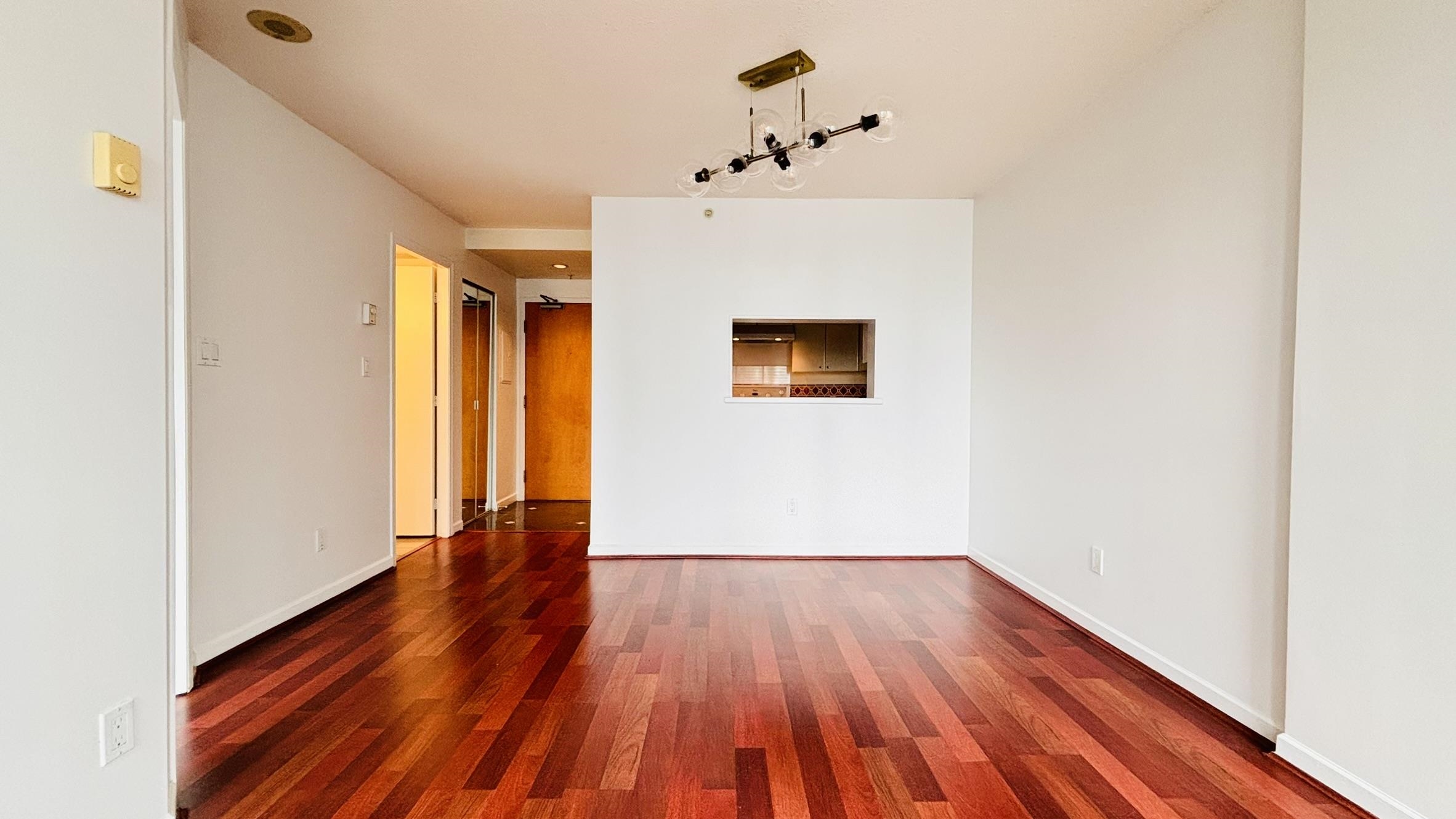 Additional image 3 of 2102-1166 Melville Street, Vancouver, BC, V6E 4P5