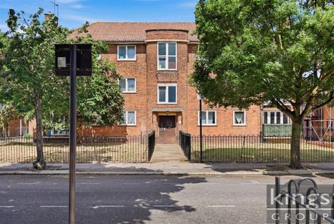 Asplins Road, London N17