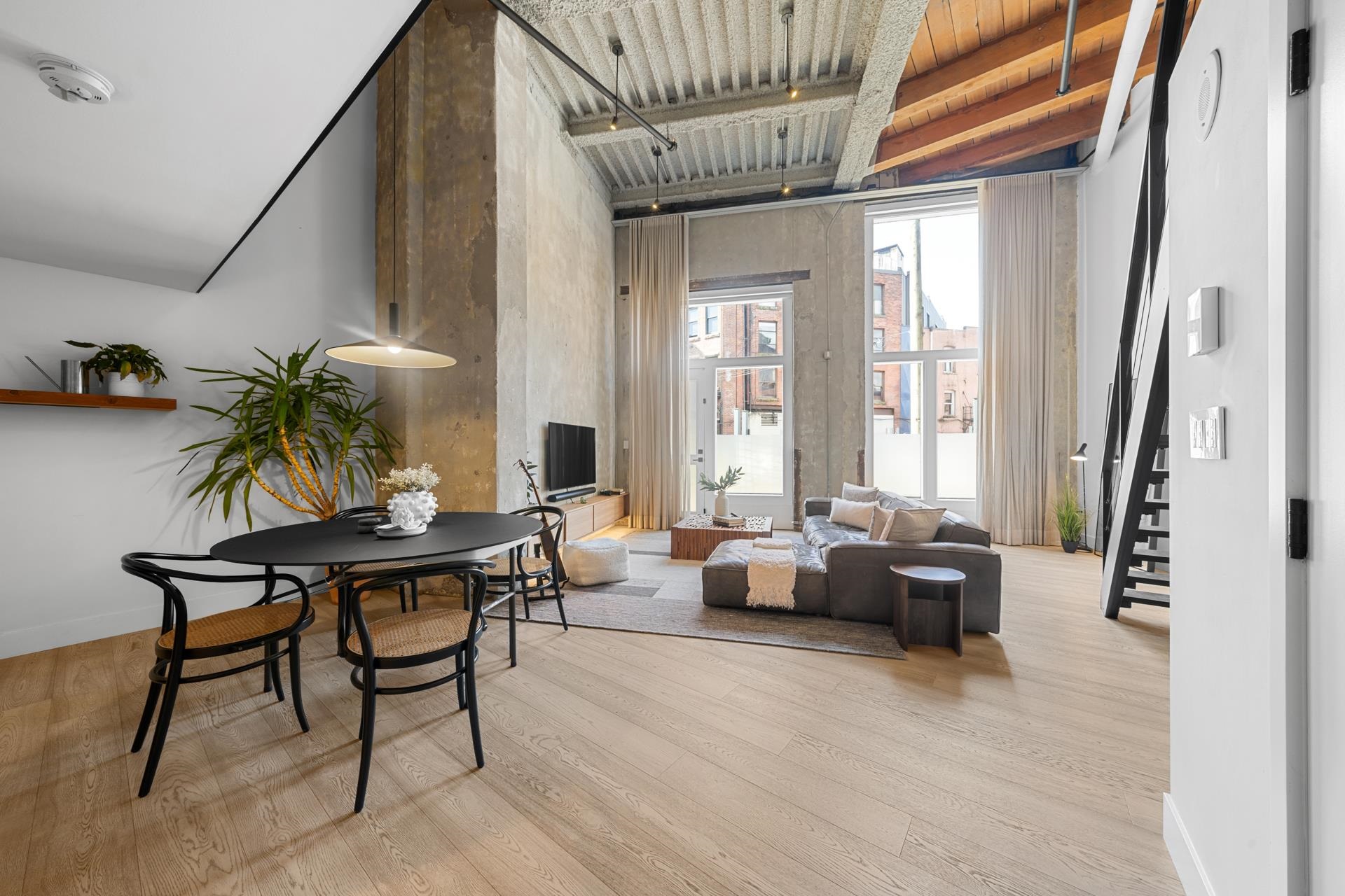 47 Cordova Street E, Vancouver, BC, V6A 1K3 photo 5