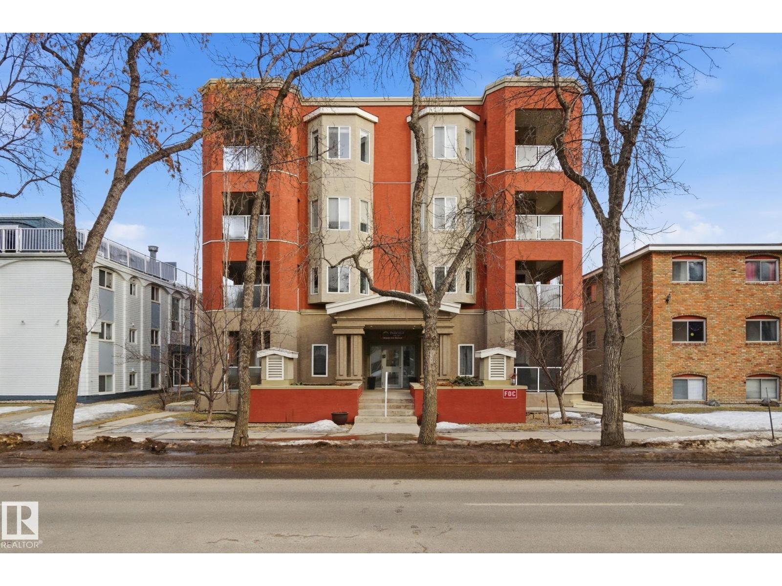 201-10235 116 Street NW, Edmonton, AB, T5K1W3