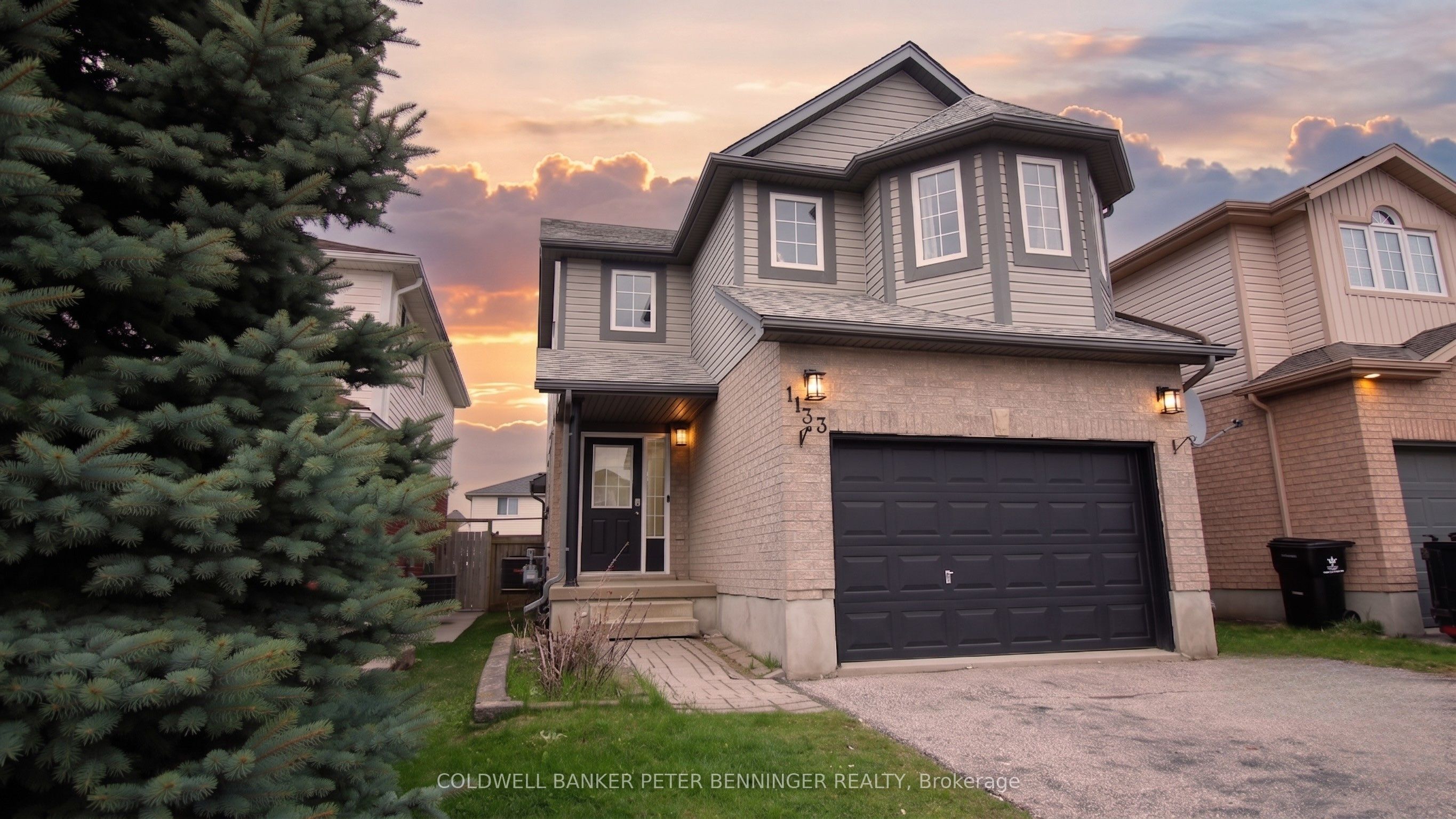 1133 Copper Leaf Crescent, Kitchener, ON, N2E 3W5