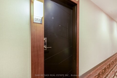 Additional image 8 of GR33-1575 Lakeshore Road W, Mississauga, ON, L5J 0B1