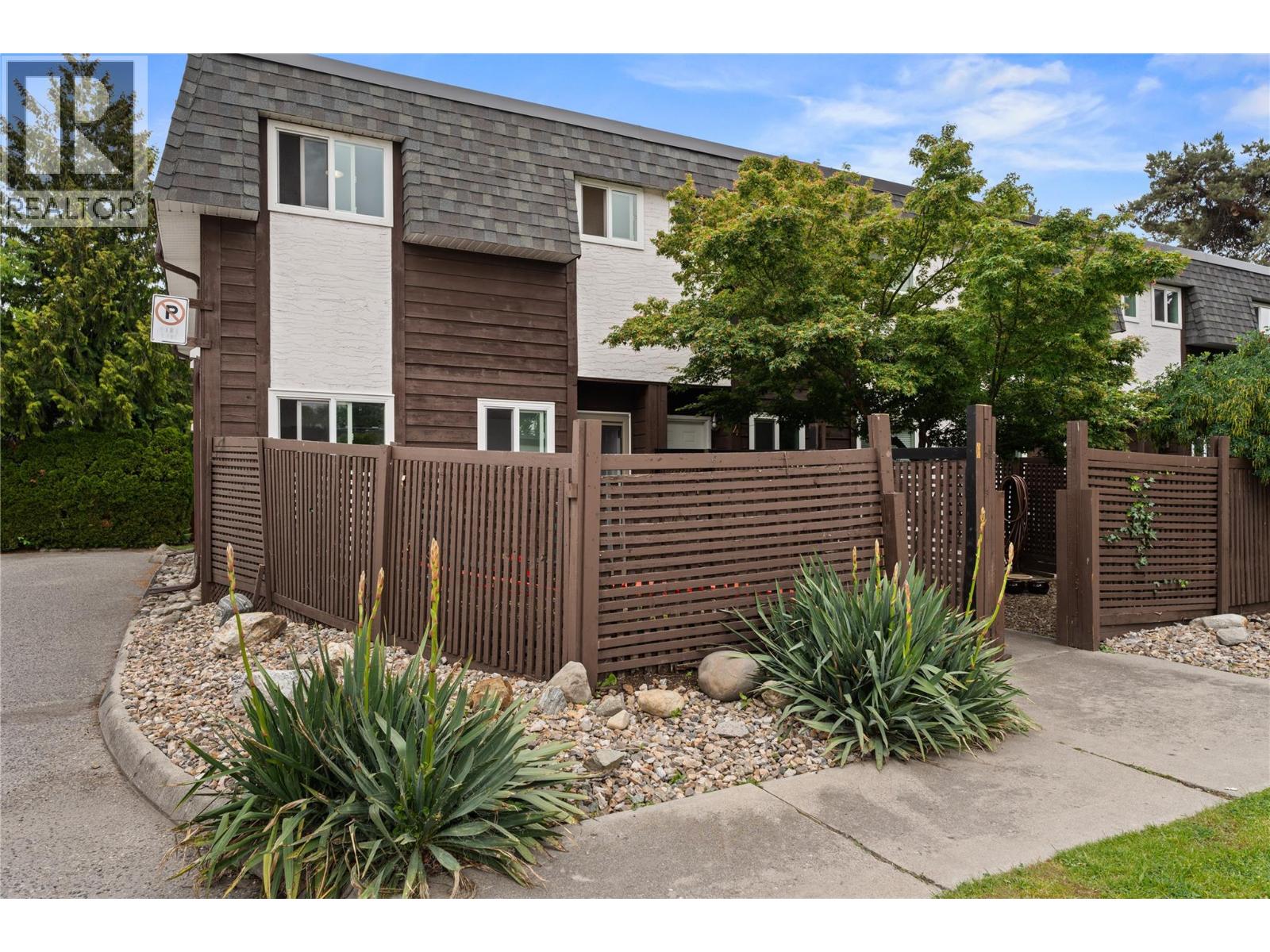 5-3135 Walnut Street, Kelowna, BC, V1W3T6