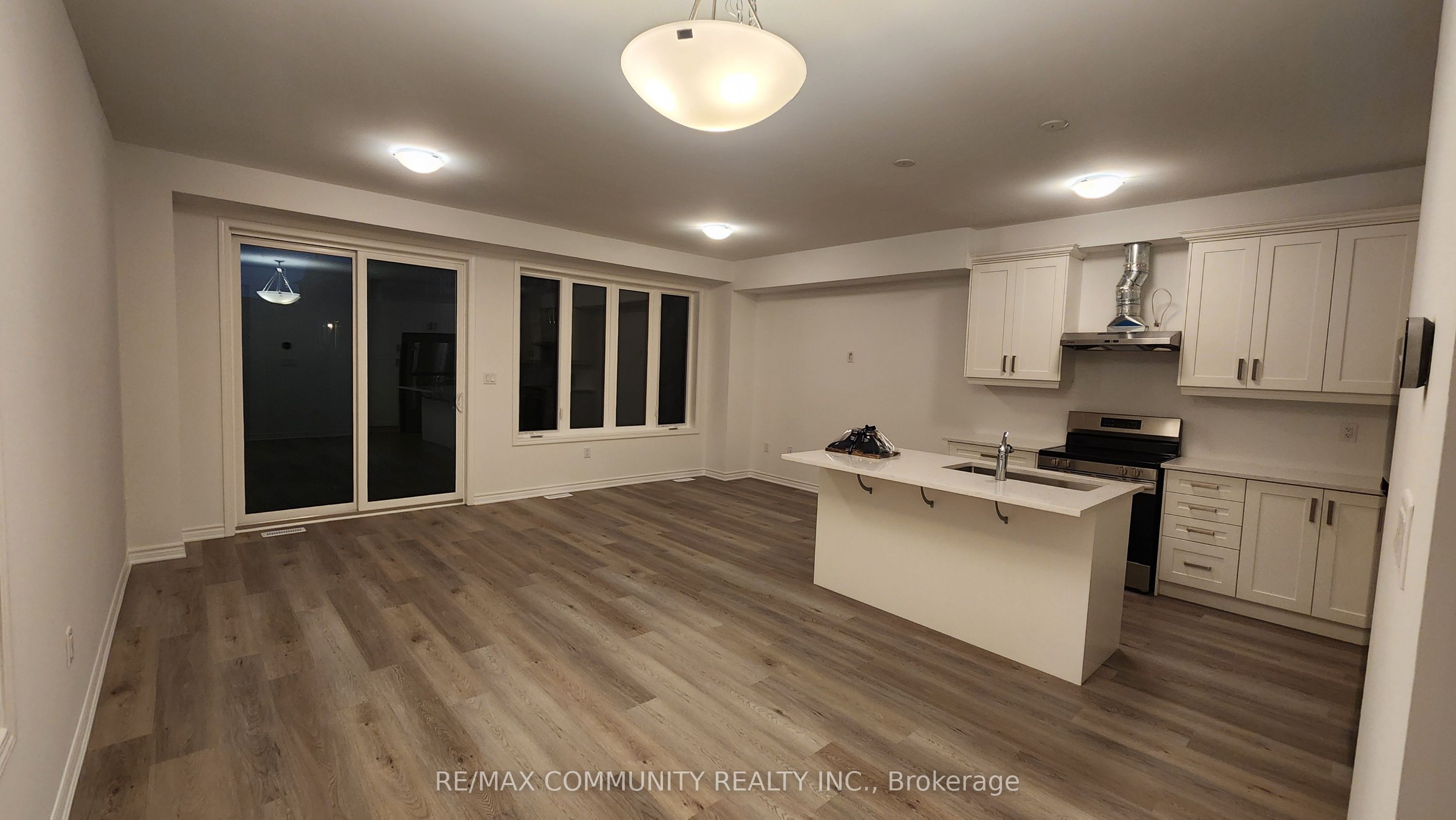 Additional image 6 of 1766 Mineral Spgs Way, Pickering, ON, L1X 0T6