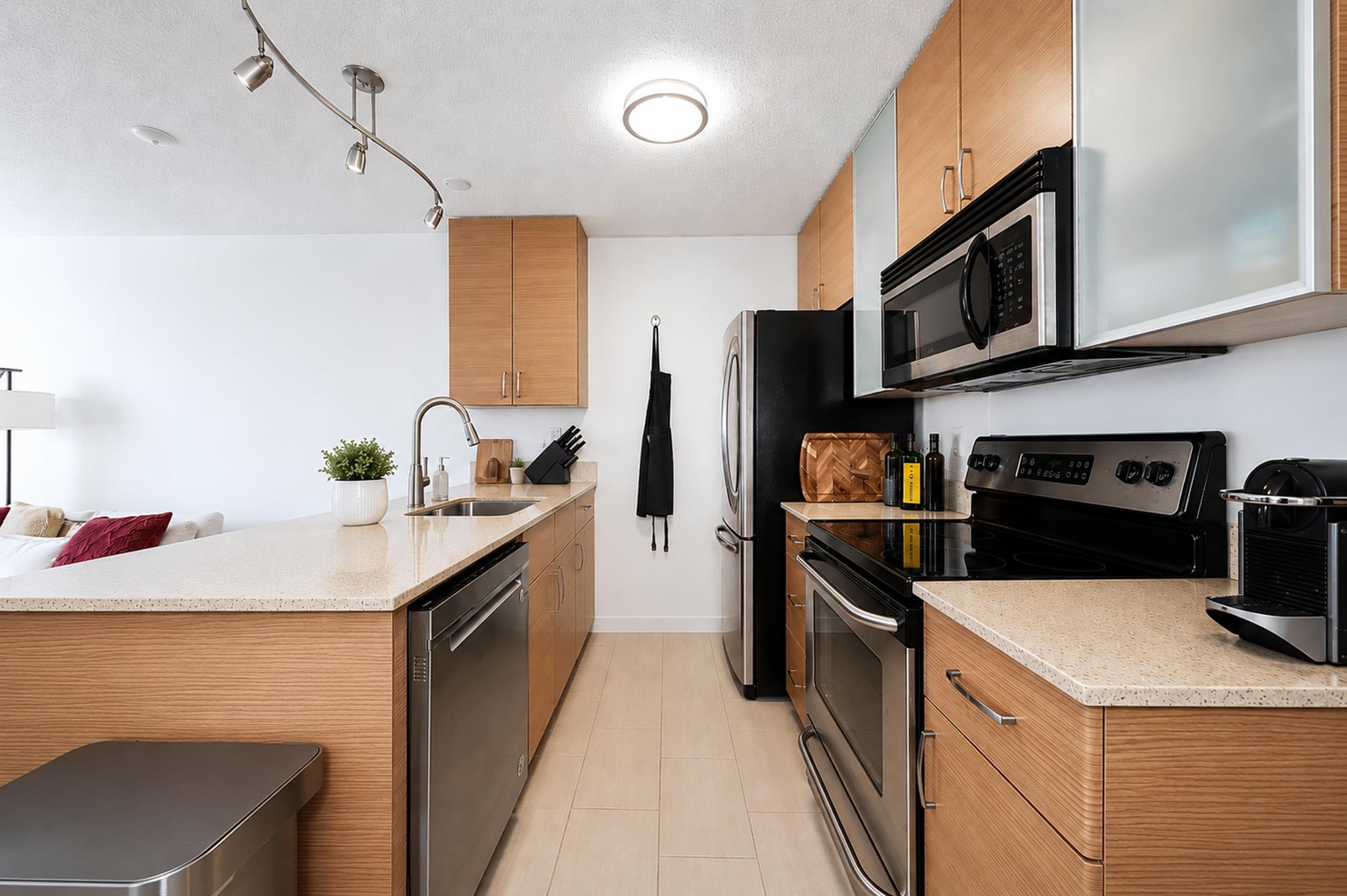 Additional image 6 of 1405-909 Mainland Street, Vancouver, BC, V6B 1S3