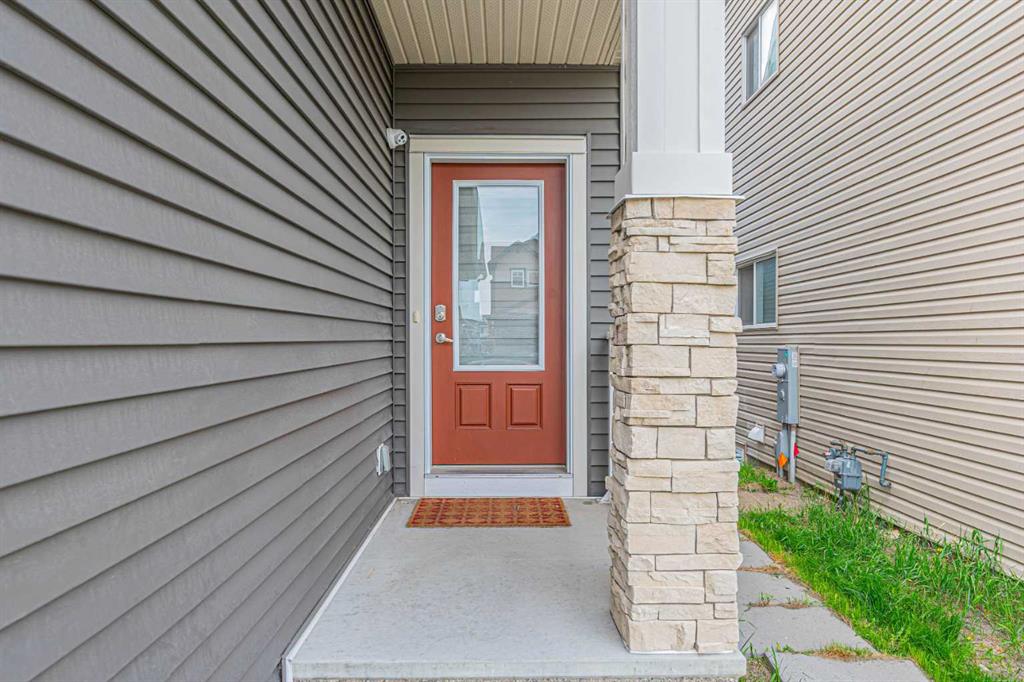 148 Savanna Close NE, Calgary, AB, T3J 0X8 photo 3