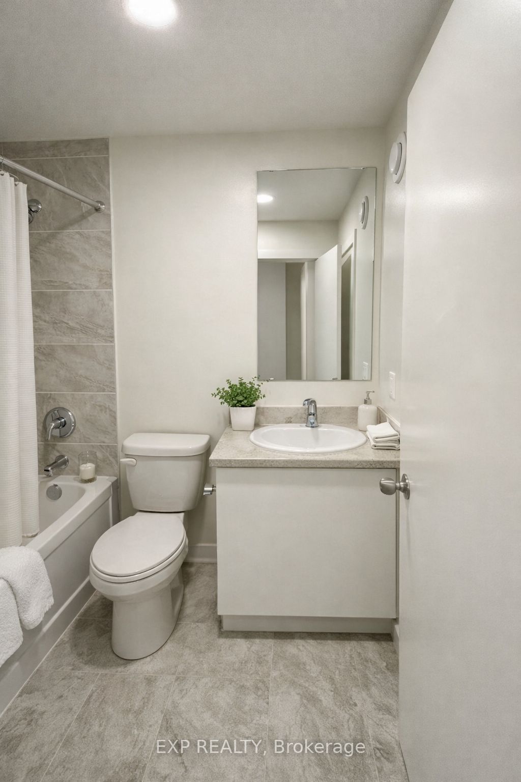 304B-16 Melbourne Avenue, St. Catharines, ON, L2P 3J8 photo 5