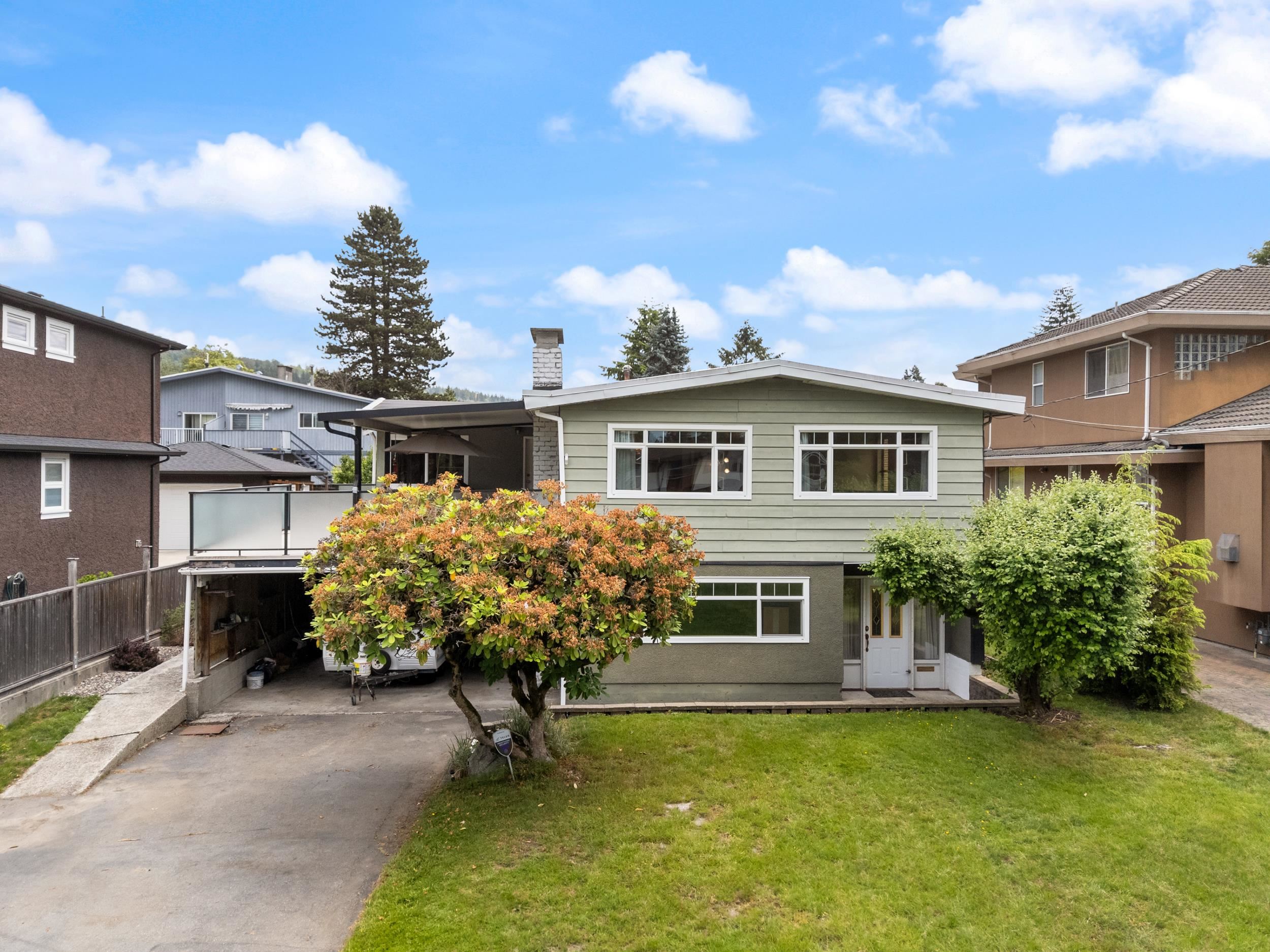 1530 Sherlock Avenue, Burnaby, BC, V5A 2M8 photo 2
