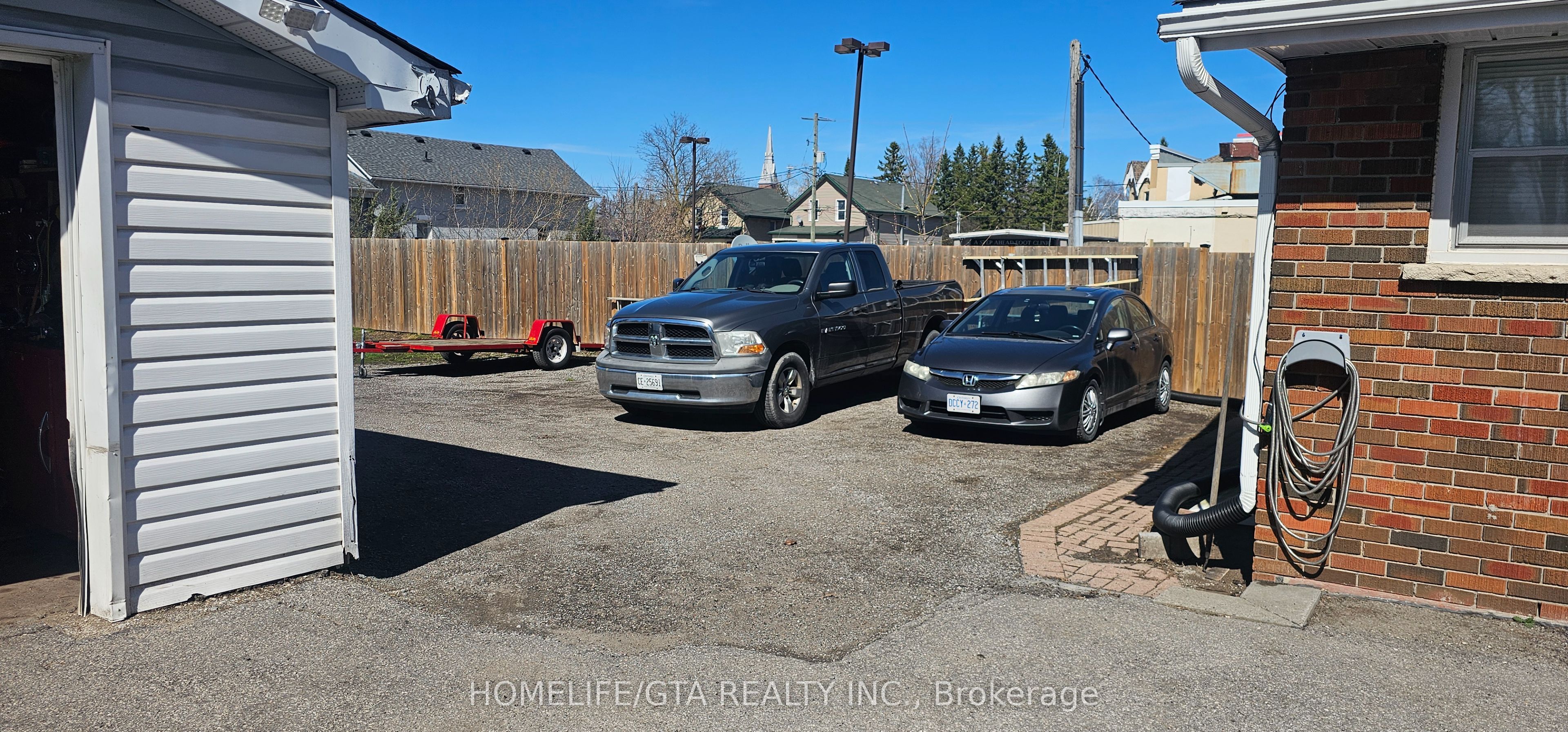 4 Melbourne Street, Kawartha Lakes, ON, K9V 2S6 photo 2