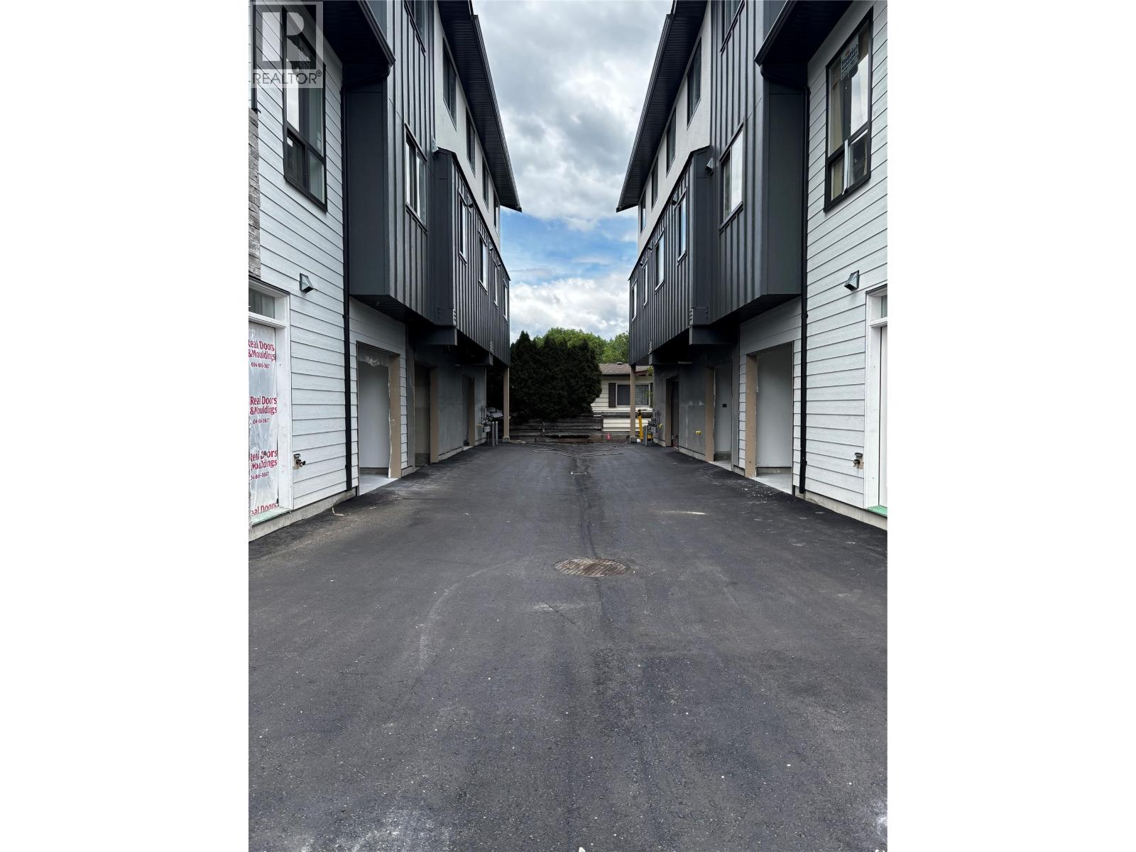 1-980 Franklyn Road, Kelowna, BC, V1X3V1