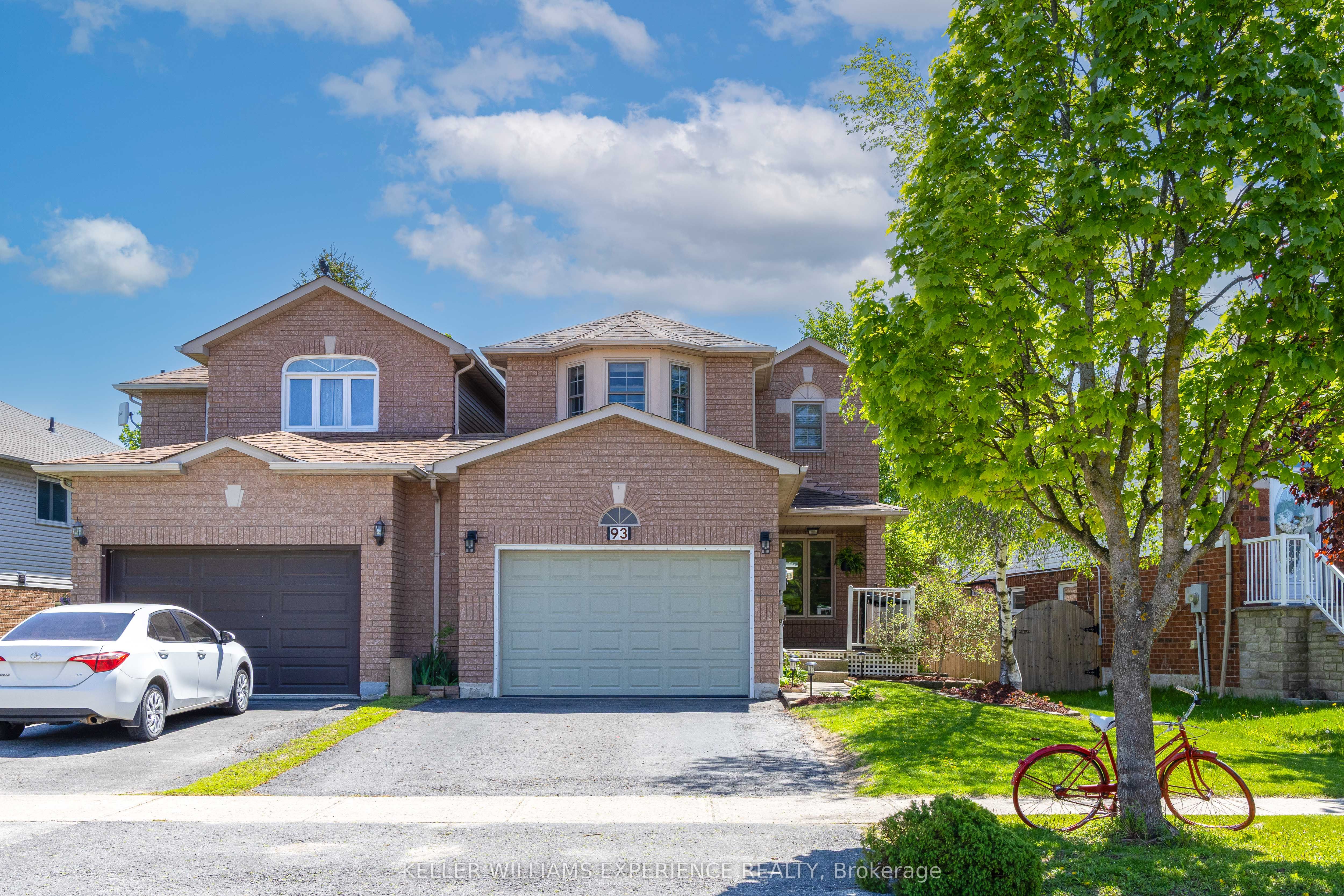 93 Athabaska Road, Barrie, ON, L4N 8E9