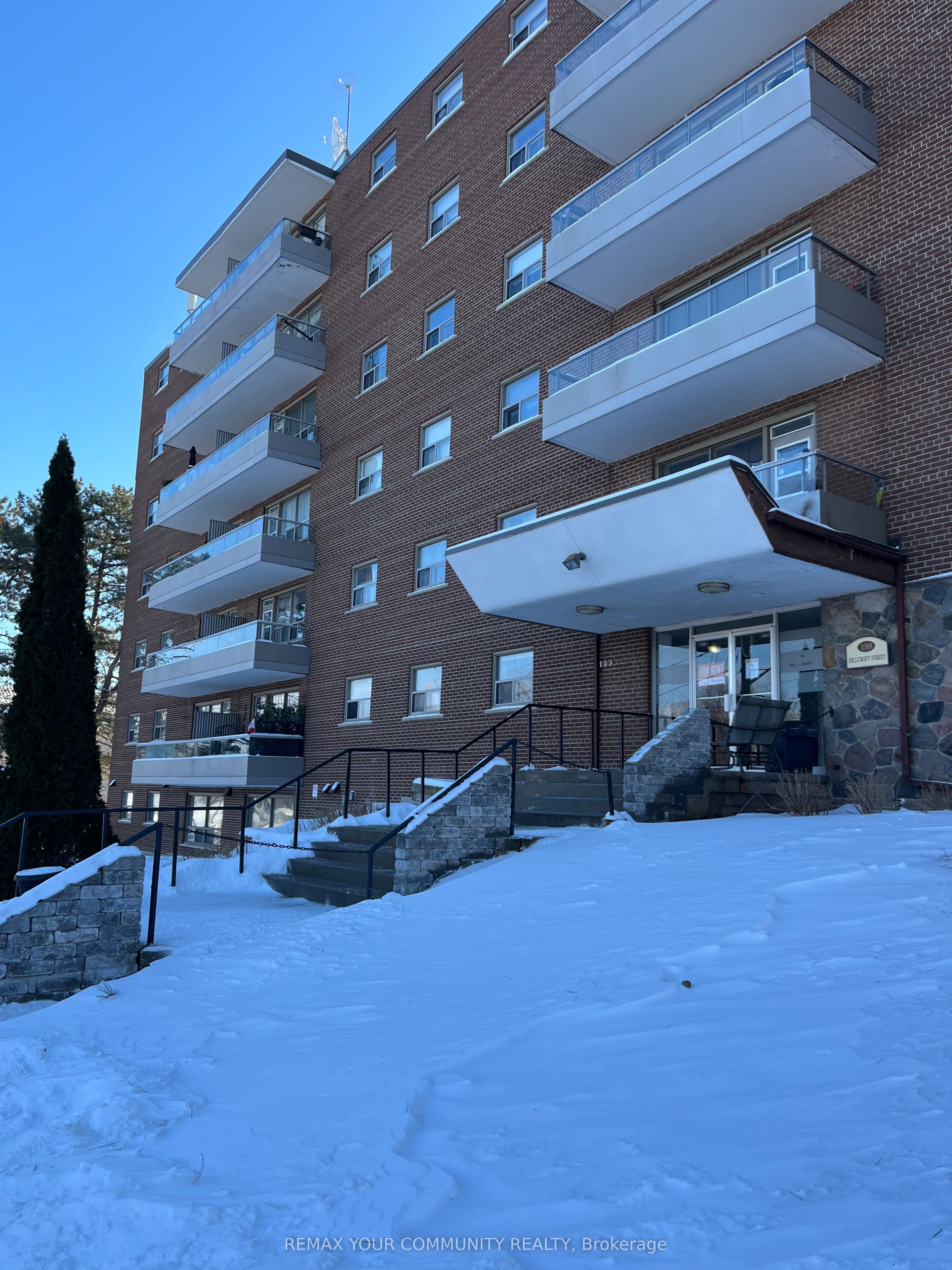 156-199 Hillcroft Street, Oshawa, ON, L1G 2L7