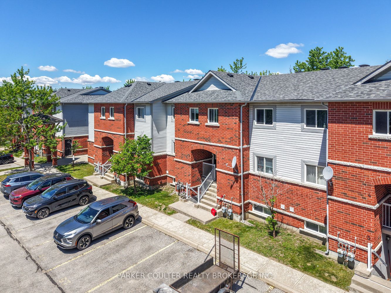 7-237 Ferndale Drive S, Barrie, ON, L4N 0T6