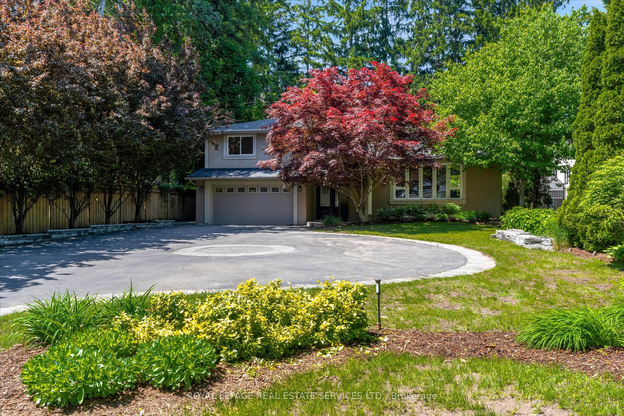 4163 Lakeshore Road, Burlington, ON, L7L 1A5