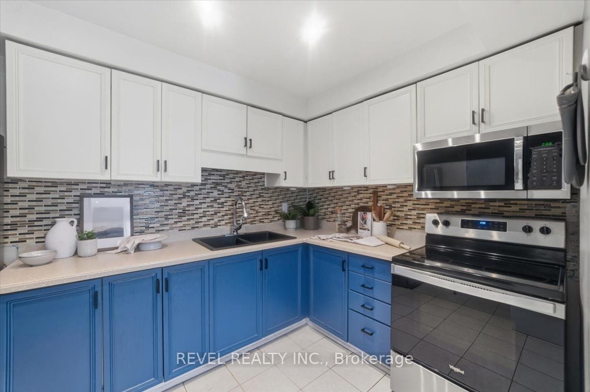 87 Thorp Crescent, Ajax, ON, L1T 3T4 photo 5