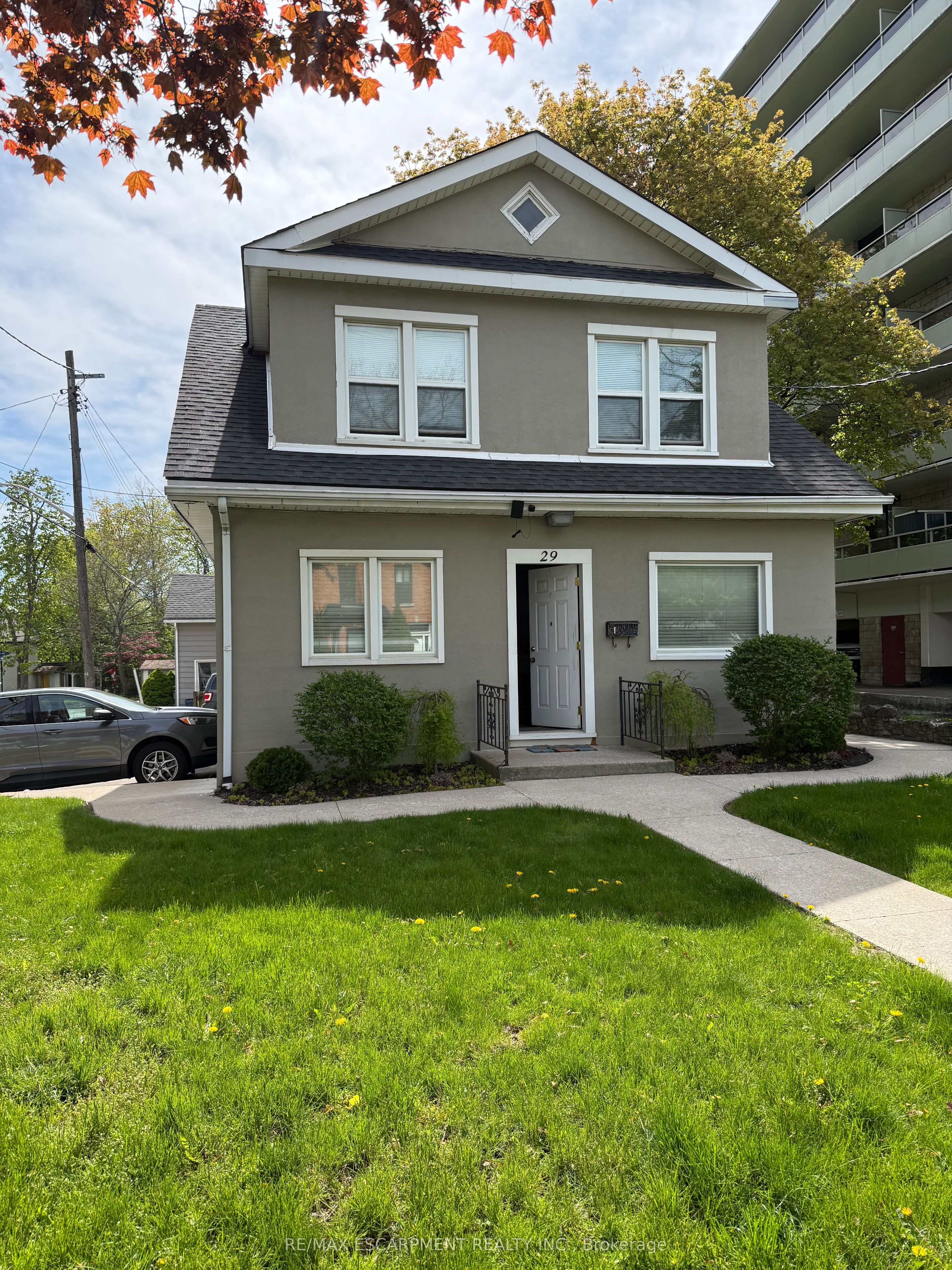 2-29 Mountain Avenue S, Hamilton, ON, L8G 2V7