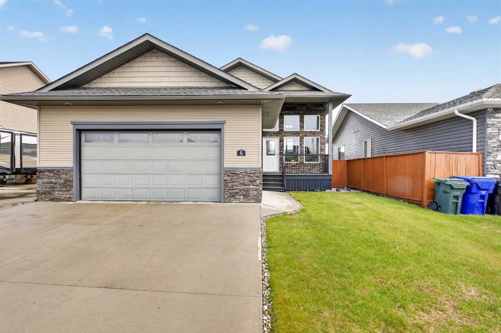 5 Vera Close, Olds, AB, T4H 0C3