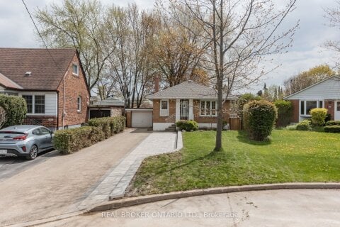 Additional image 7 of 32 Christina Crescent, Toronto, ON, M1R 4H6