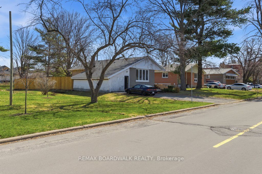 Additional image 4 of 1279 Adirondack Drive, Ottawa, ON, K2C 2V7