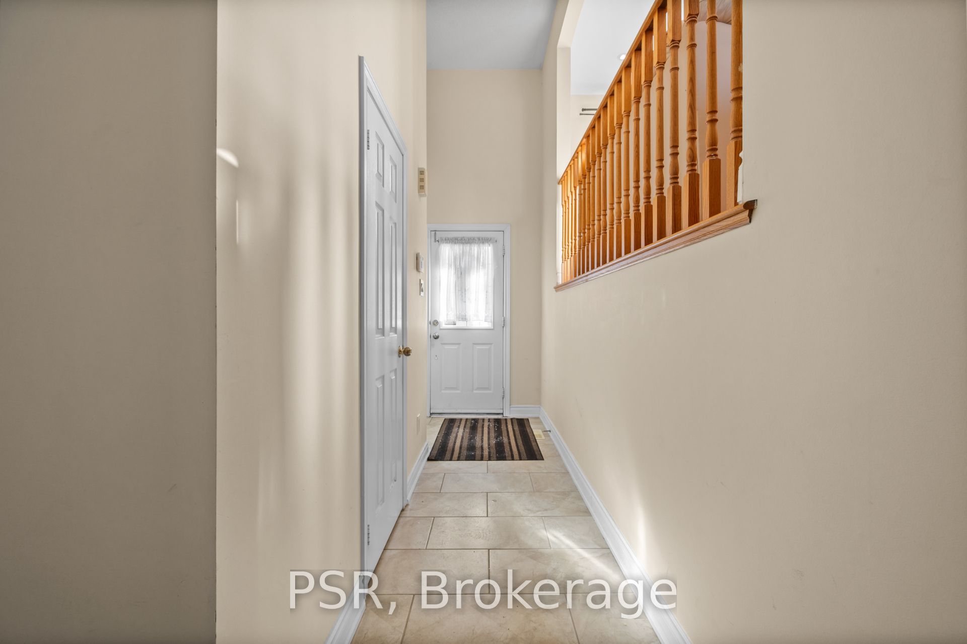 17 Andrika Court, Mississauga, ON, L4Z 4E9 photo 3