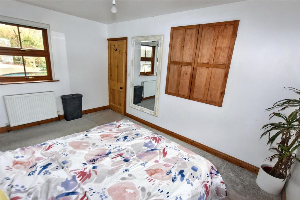 Additional image 11 of 3 bed detached house for saleWest Trewirgie Road, Redruth TR15
