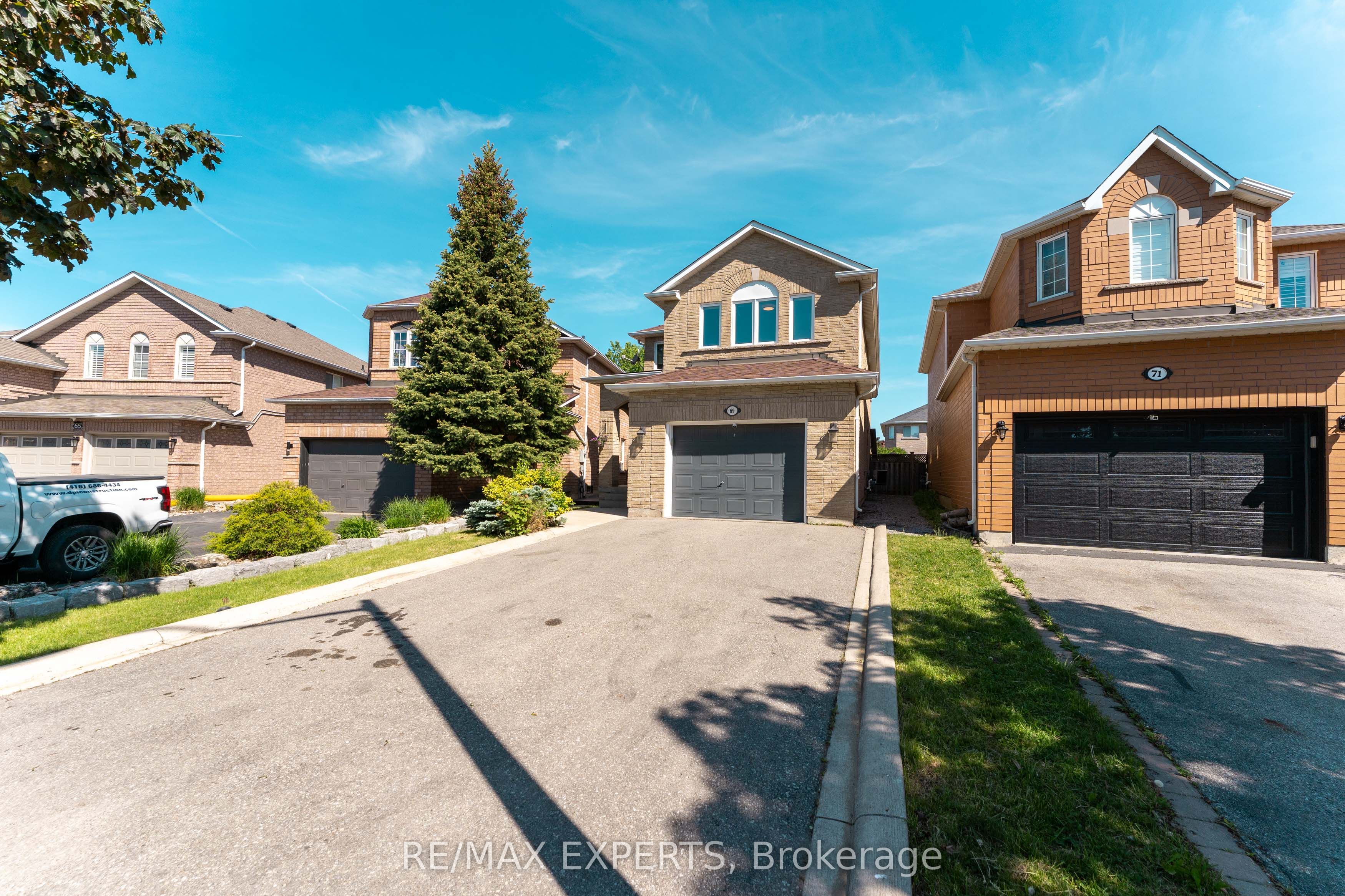 69 Shetland Crescent, Vaughan, ON, L6A 3B8 photo 3