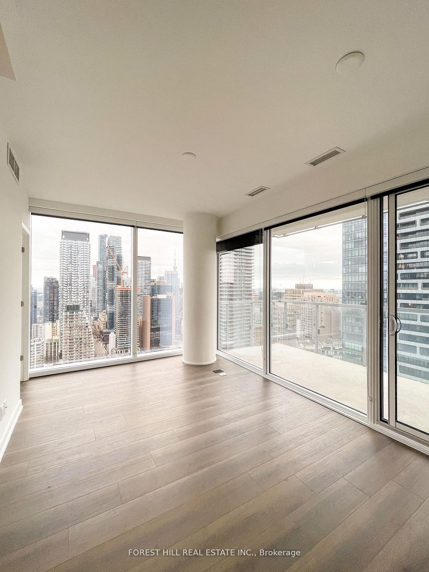 3709-3 Gloucester Street, Toronto, ON, M4Y 0C6 photo 5