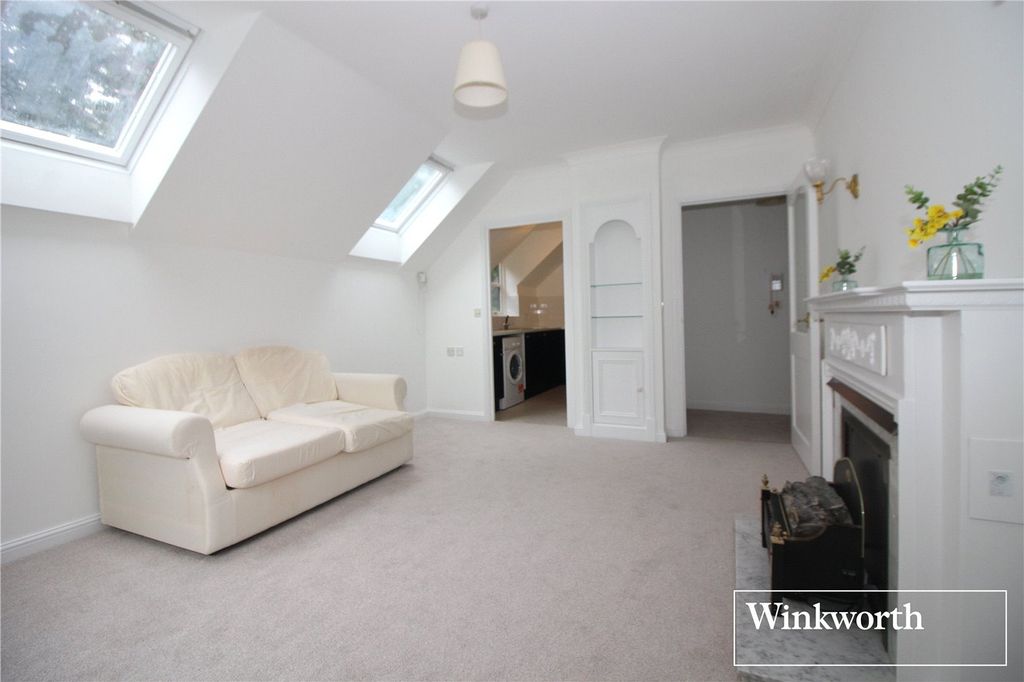 Additional image 3 of 1 bed flat for saleWatling Street, Radlett, Hertfordshire WD7