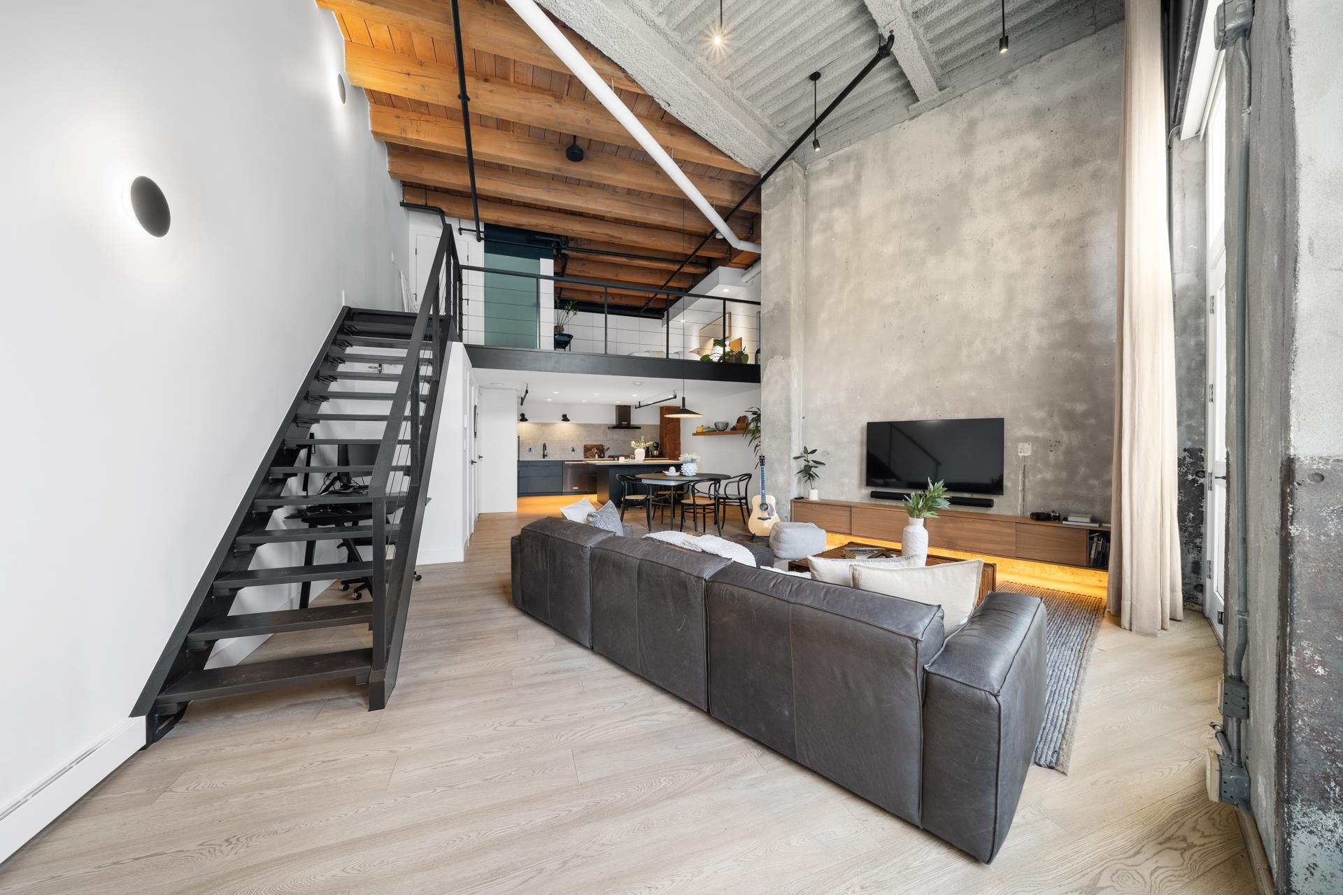 47 Cordova Street E, Vancouver, BC, V6A 1K3 photo 4
