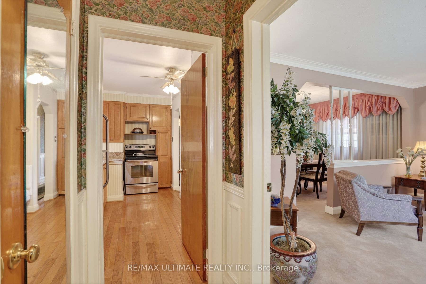 Additional image 5 of 20 Corinne Crescent, Toronto, ON, M1K 2Y8
